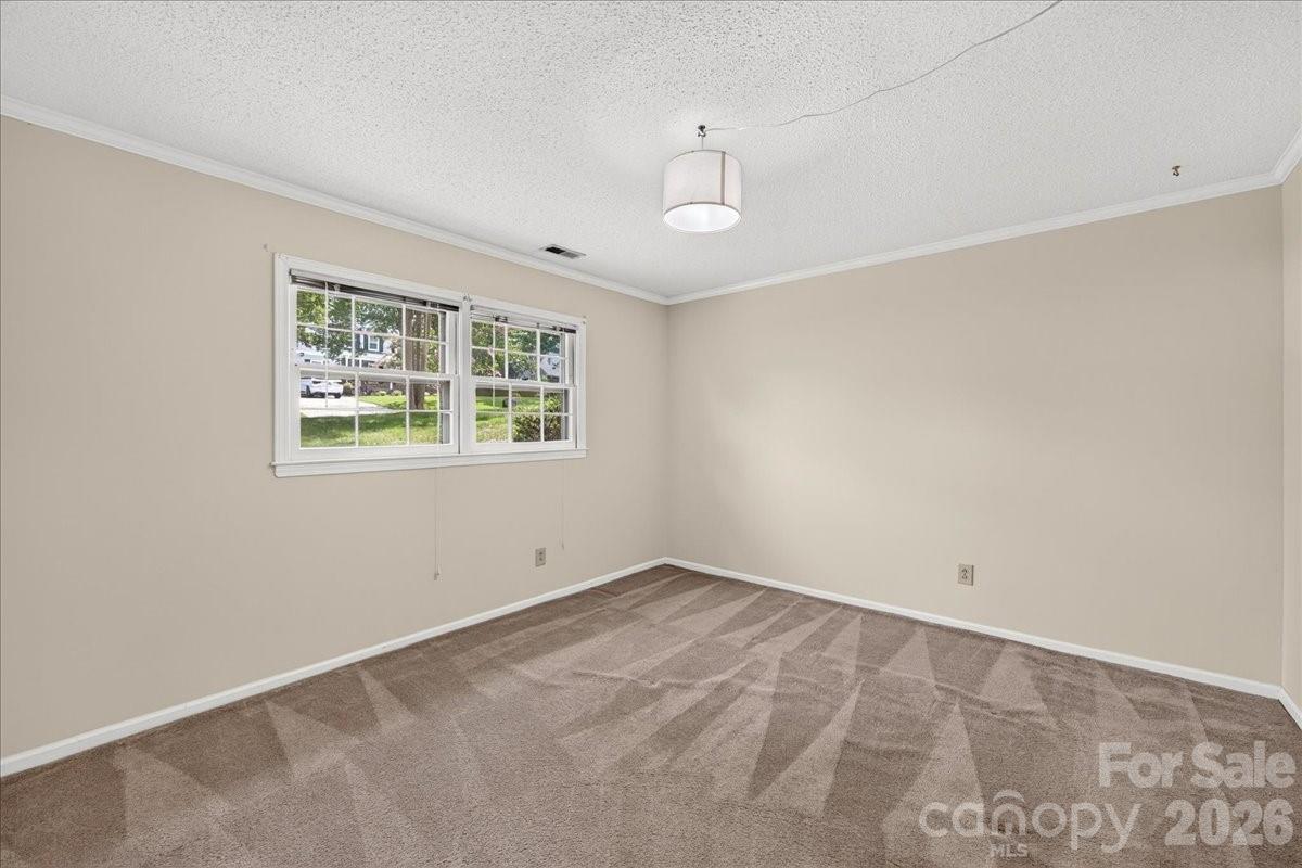 5000 Cedar Forest Drive — Charlotte
