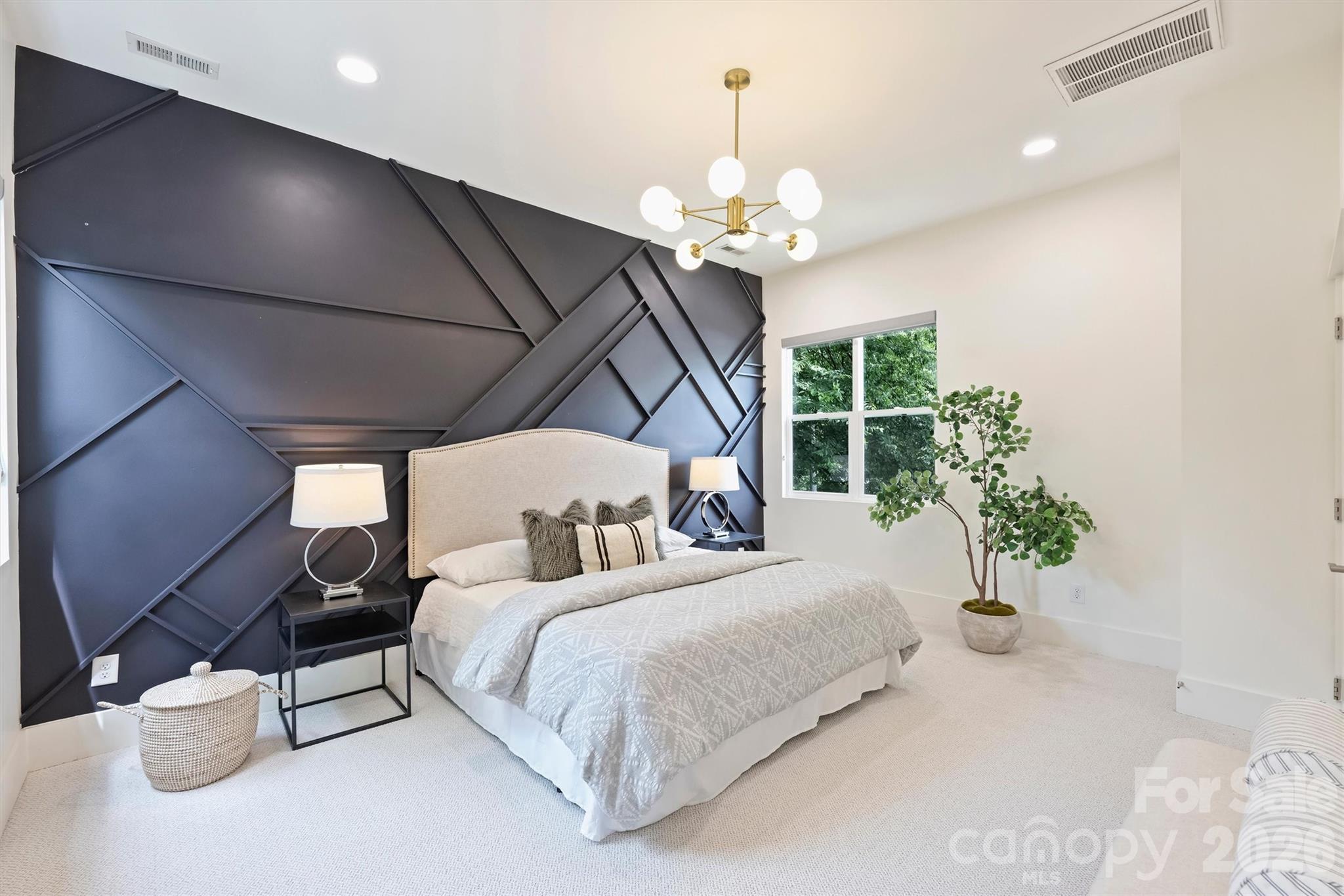2111 Parson Street — Charlotte