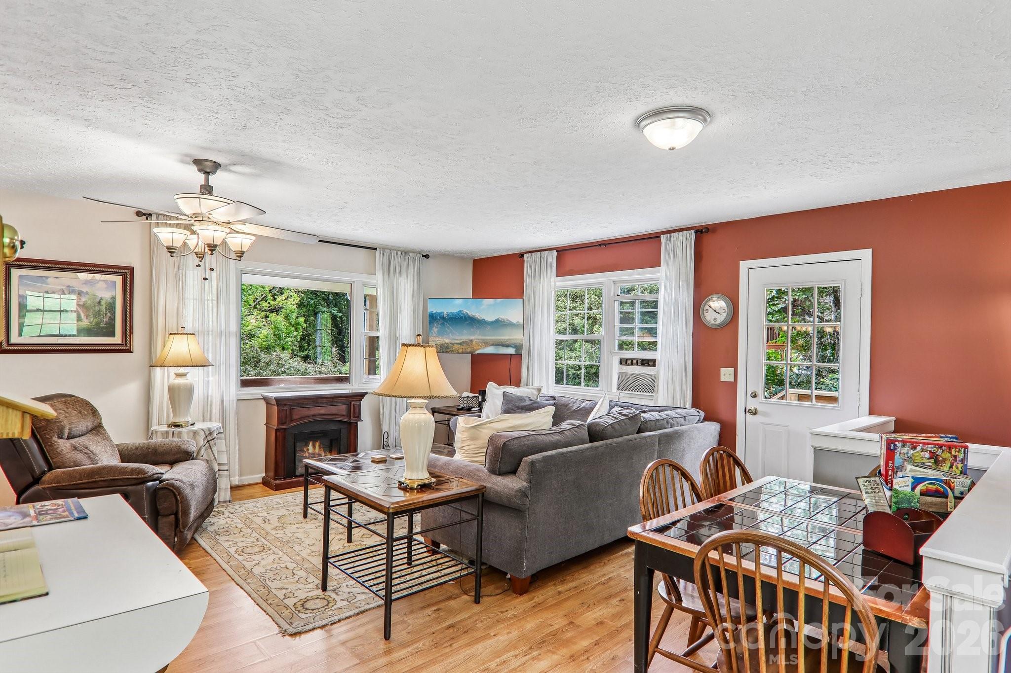 169 Highview Drive — Maggie Valley