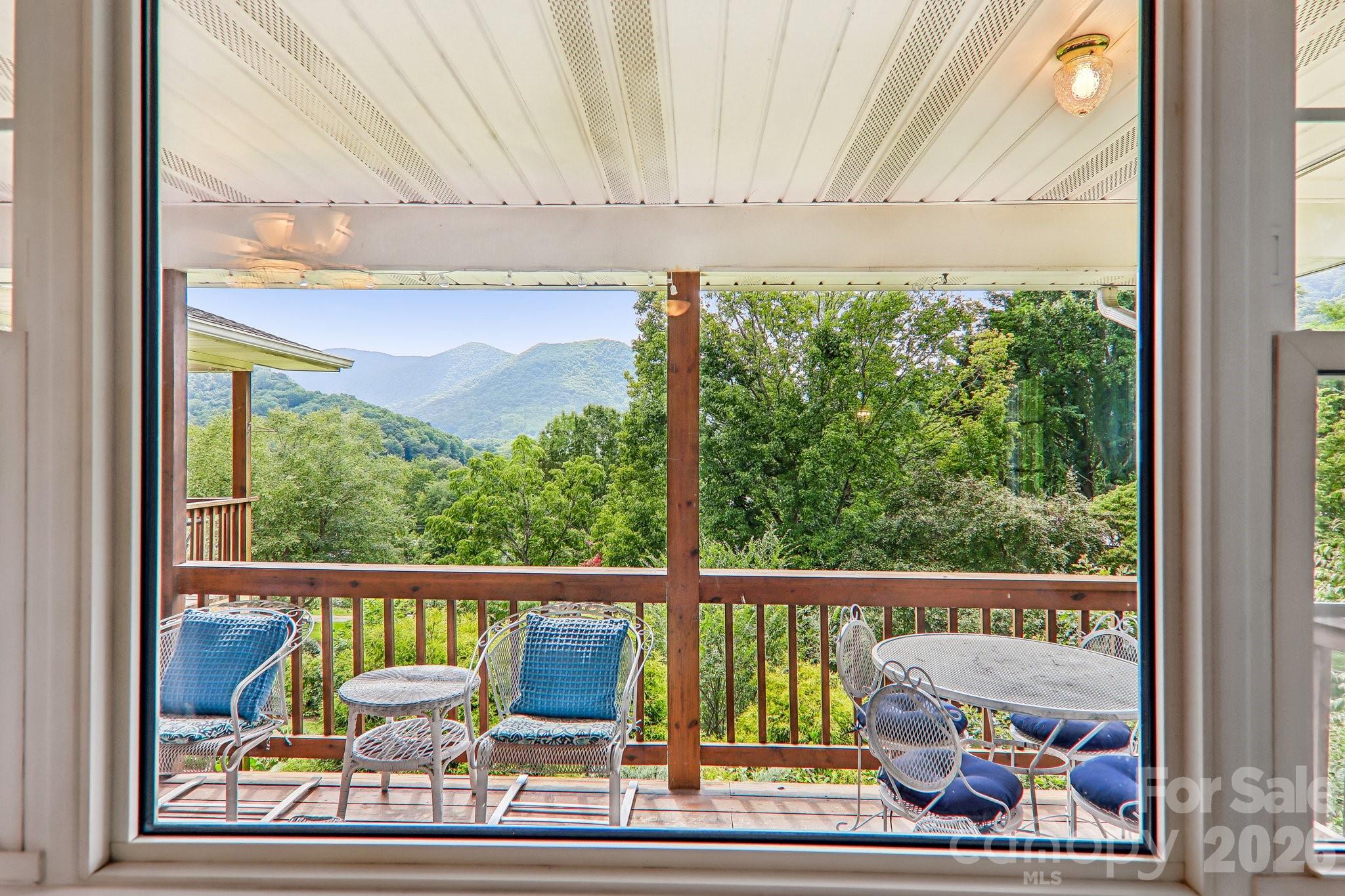 169 Highview Drive — Maggie Valley