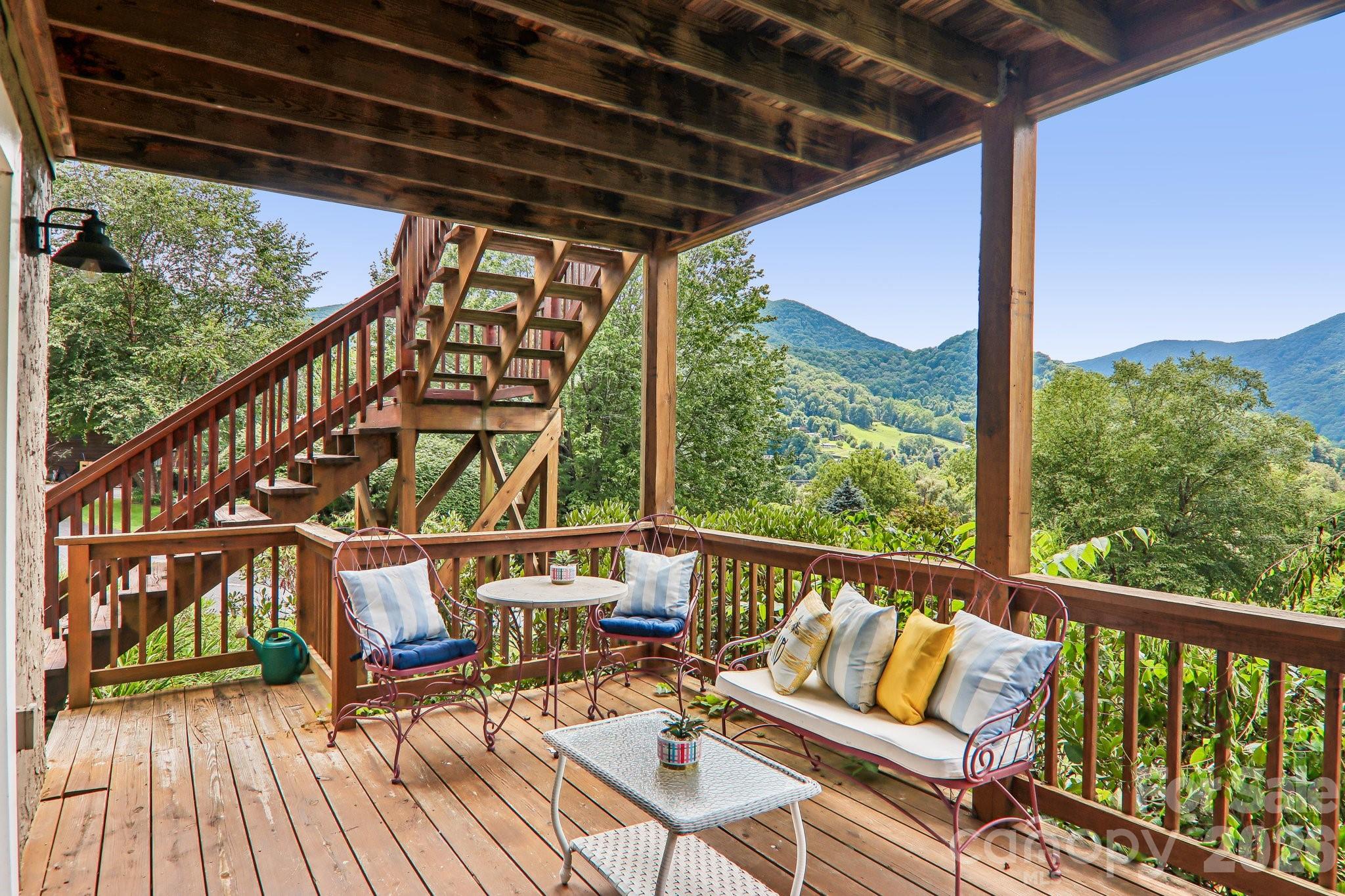 169 Highview Drive — Maggie Valley