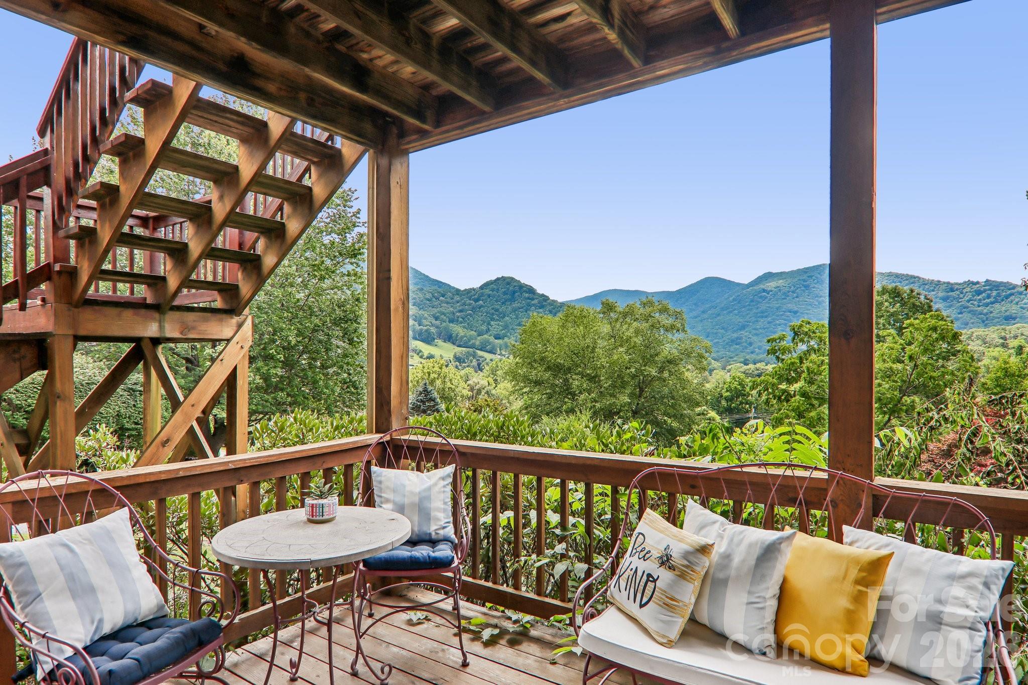 169 Highview Drive — Maggie Valley