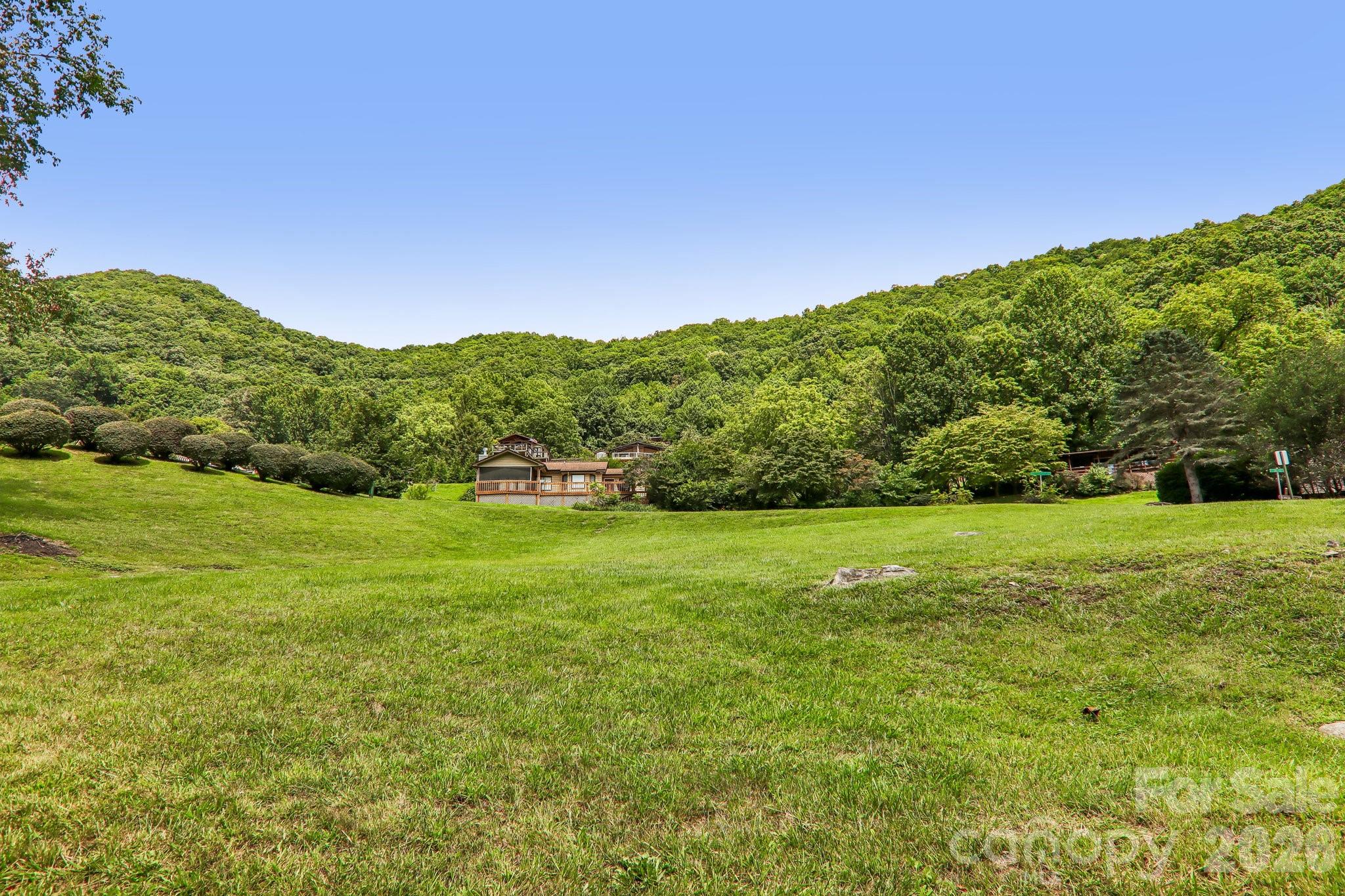 169 Highview Drive — Maggie Valley