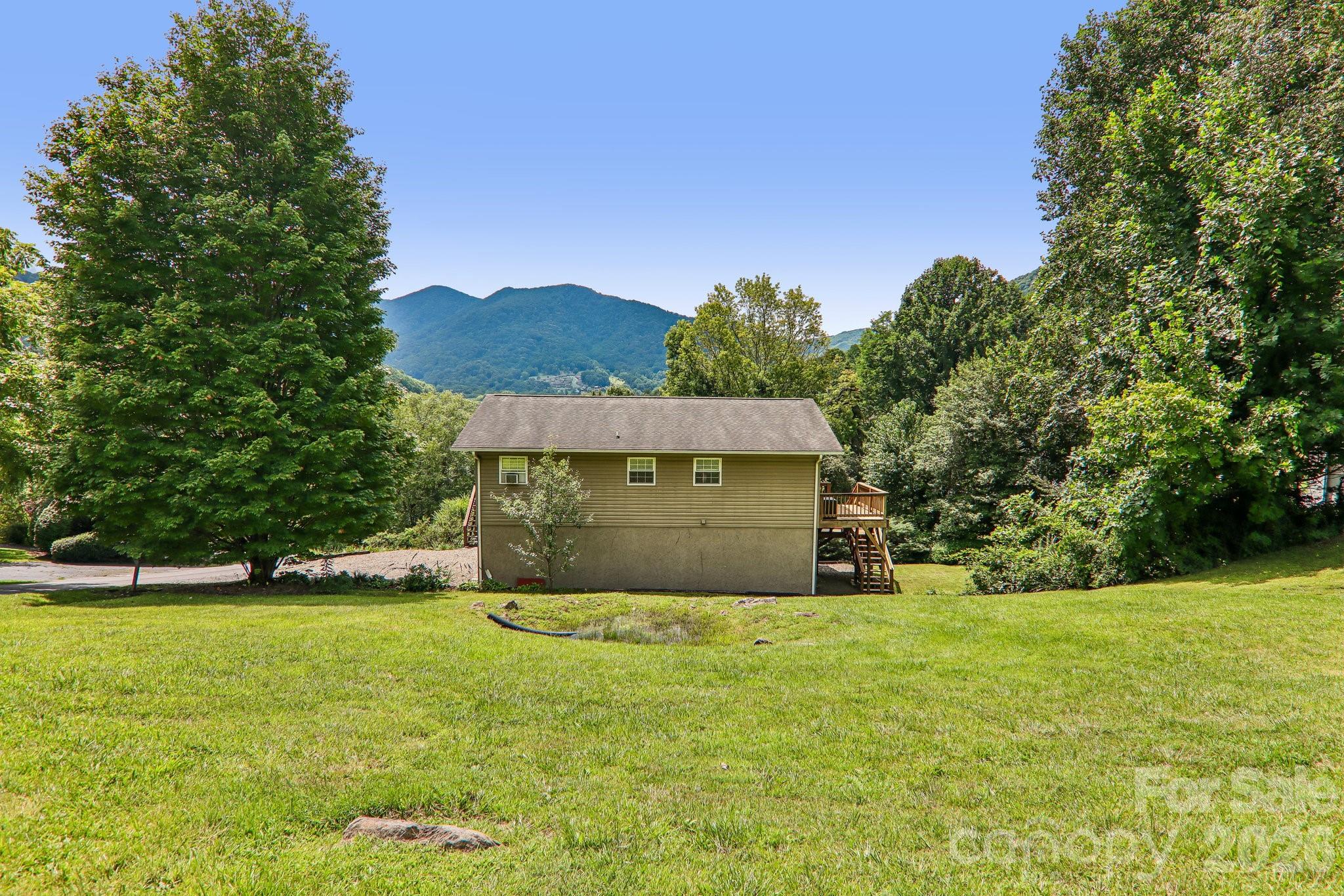 169 Highview Drive — Maggie Valley
