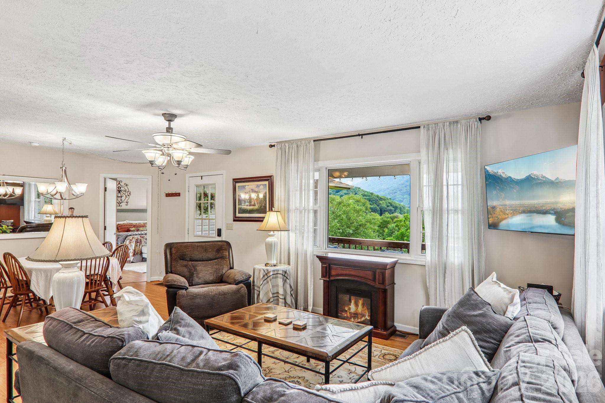 169 Highview Drive — Maggie Valley