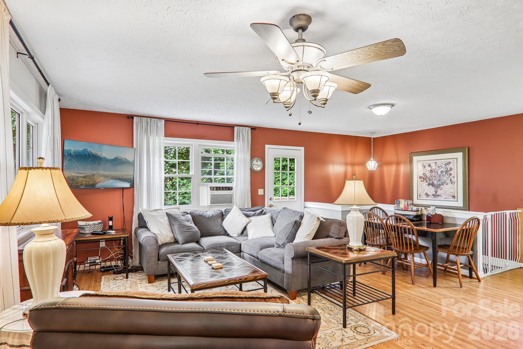 169 Highview Drive — Maggie Valley