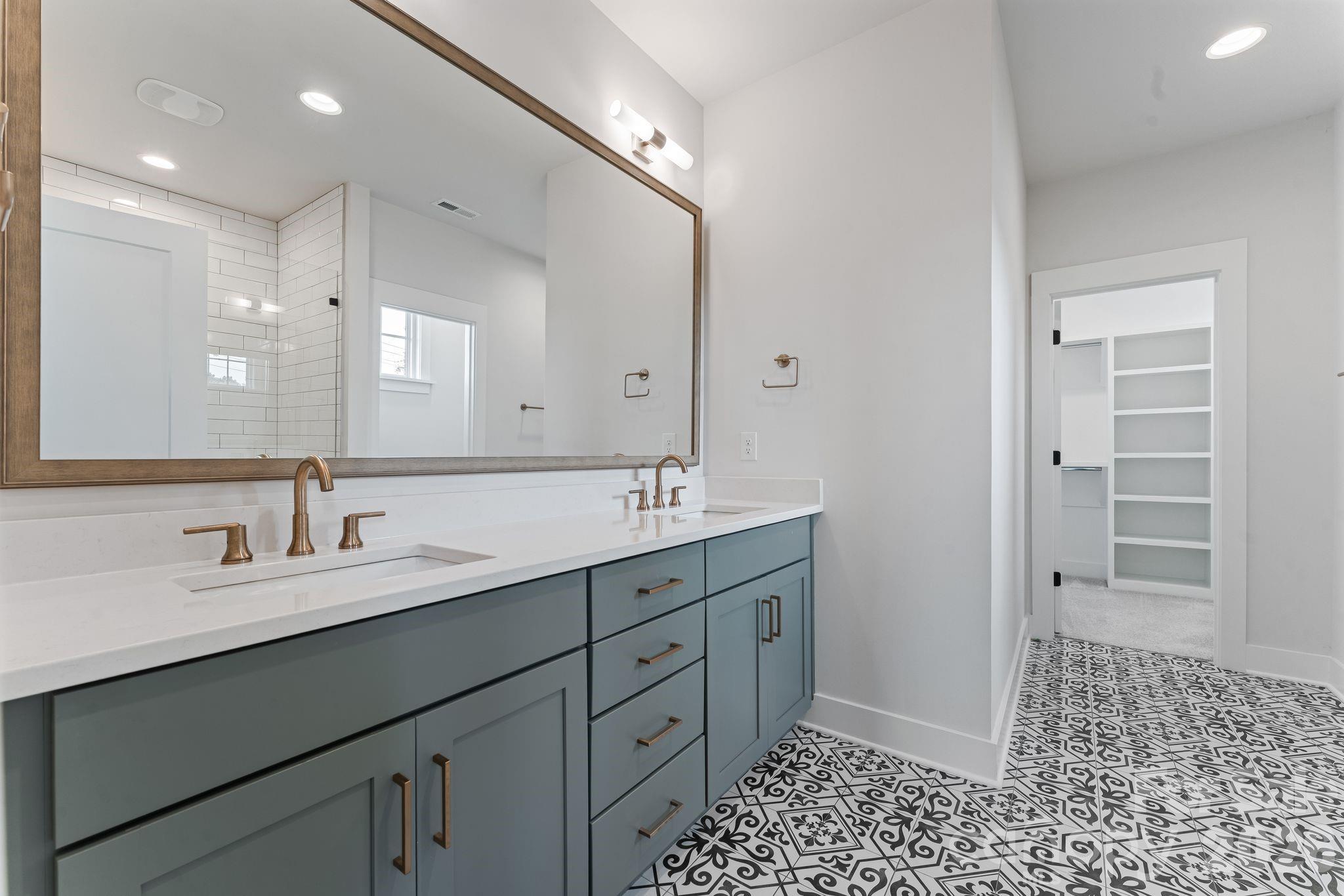3015 Kalex Court — Charlotte