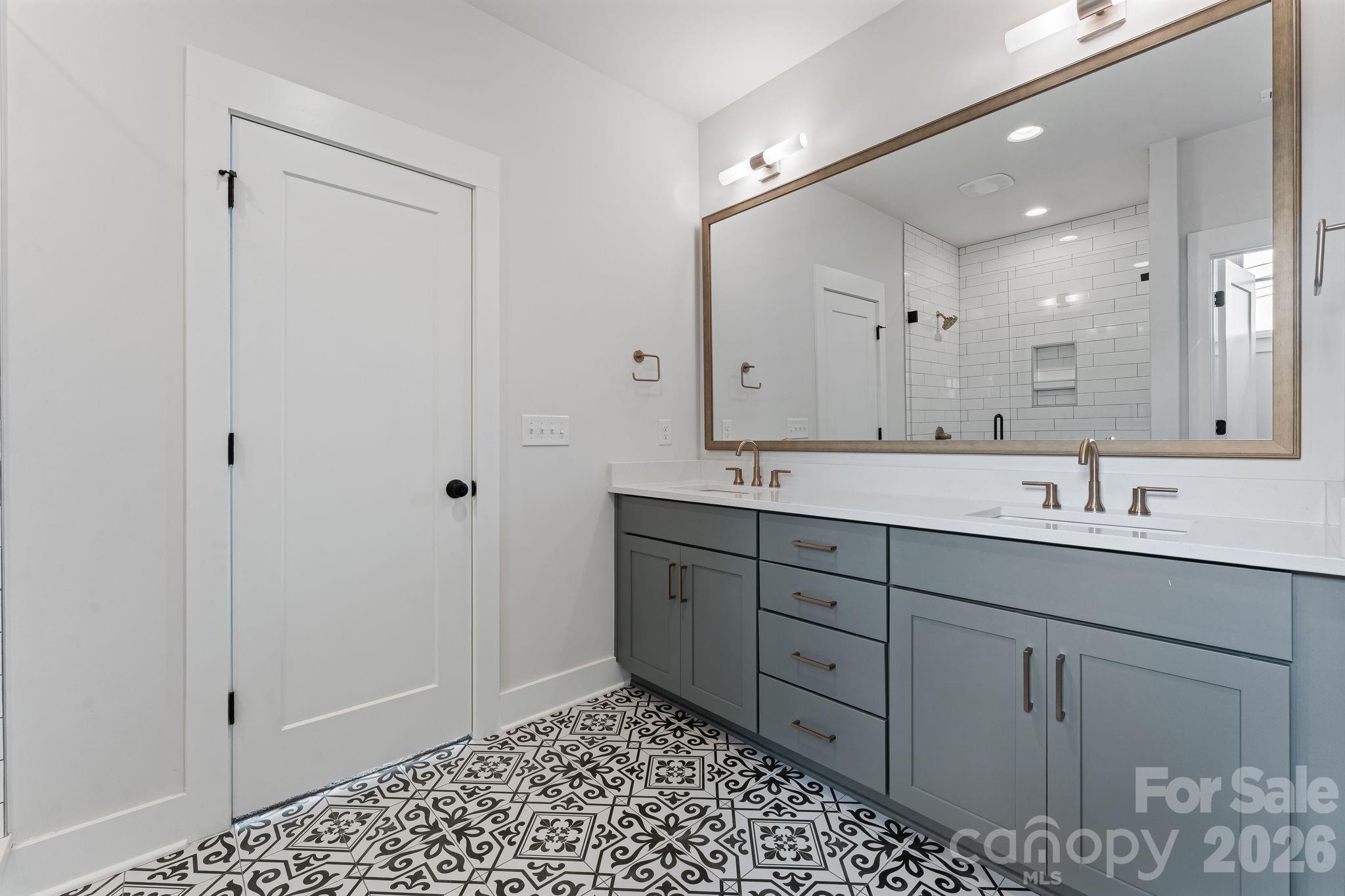 3015 Kalex Court — Charlotte