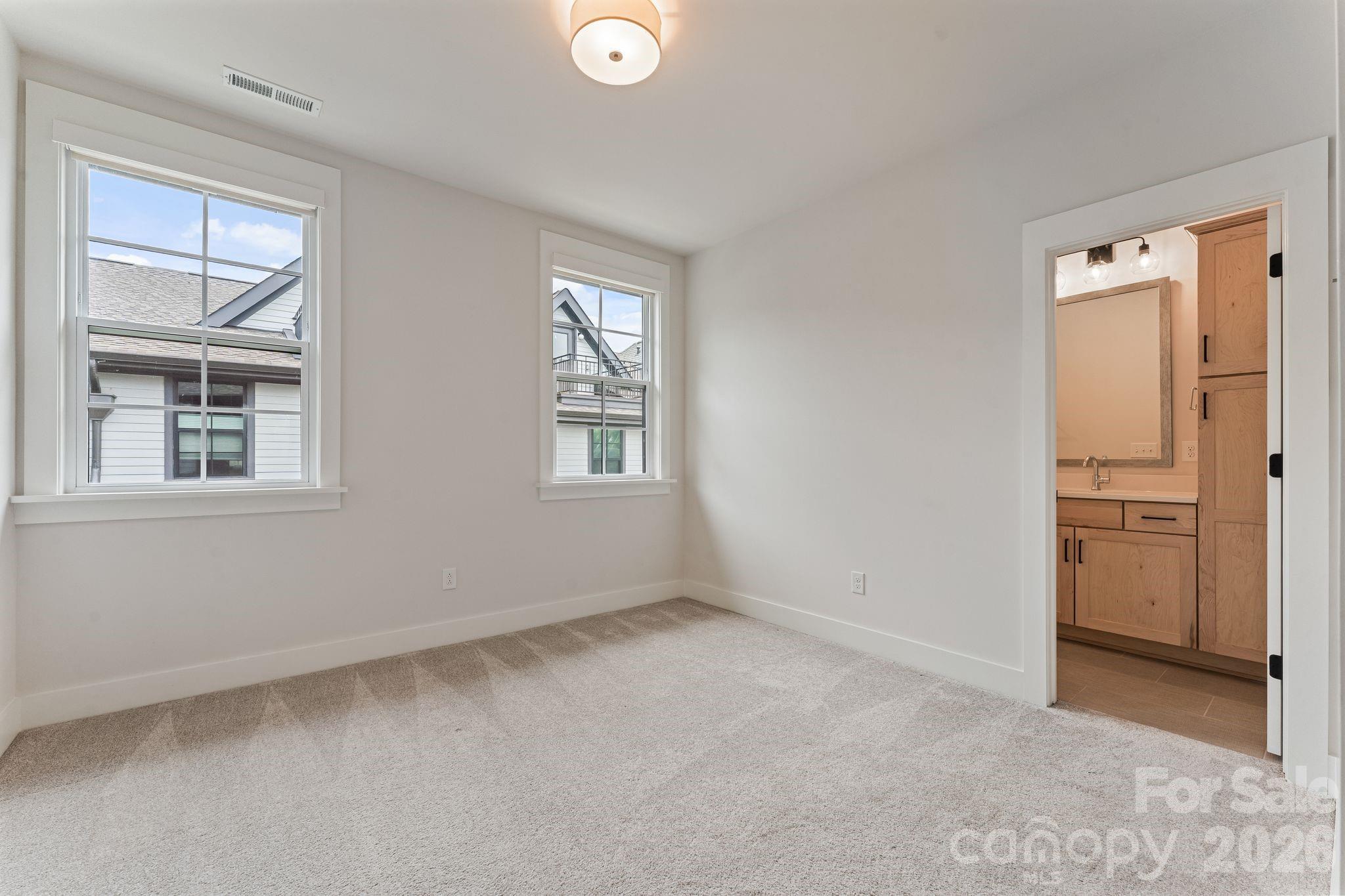 3015 Kalex Court — Charlotte