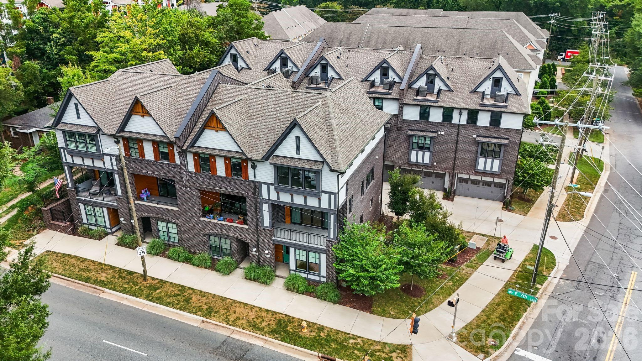 3015 Kalex Court — Charlotte