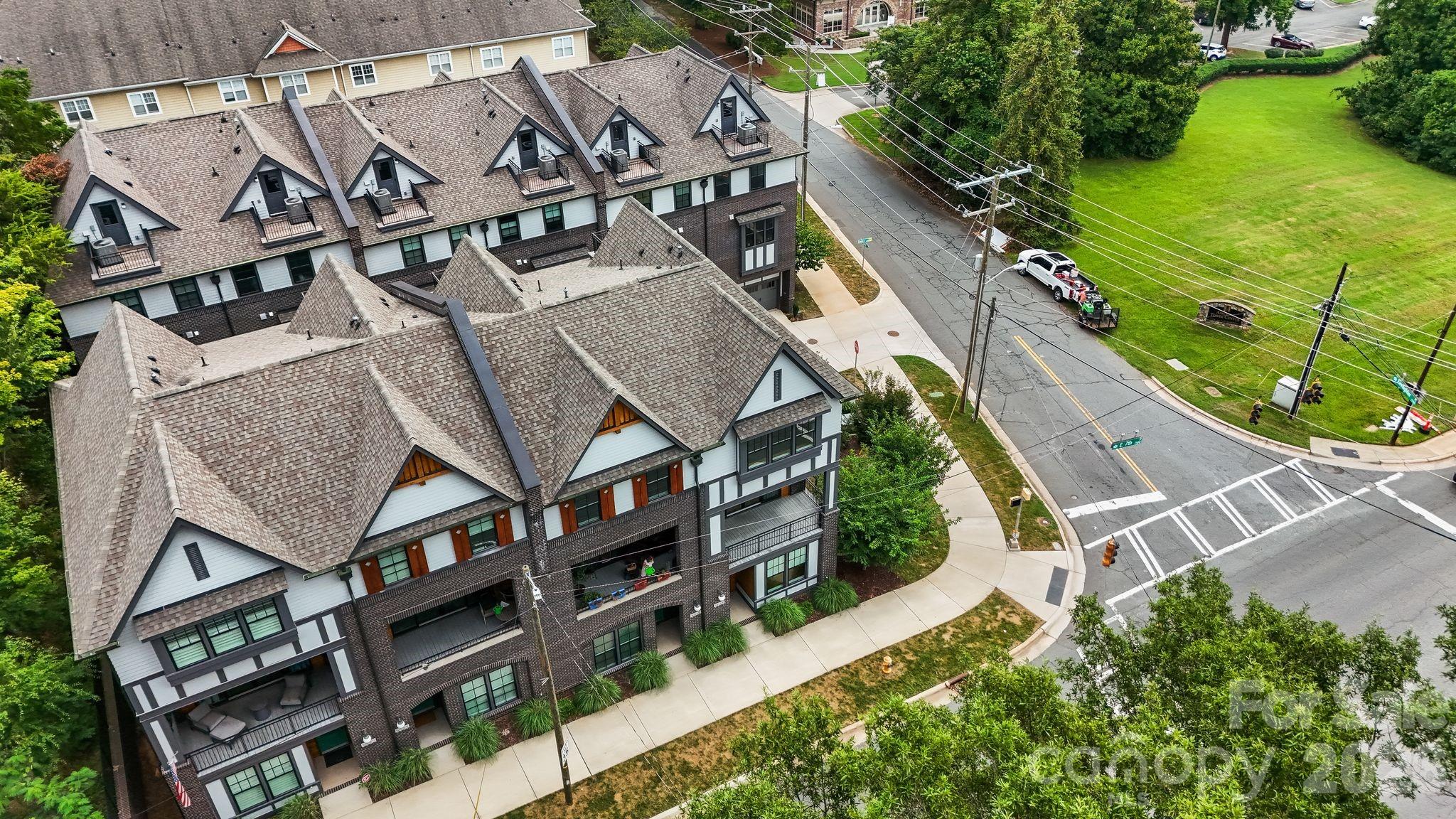 3015 Kalex Court — Charlotte