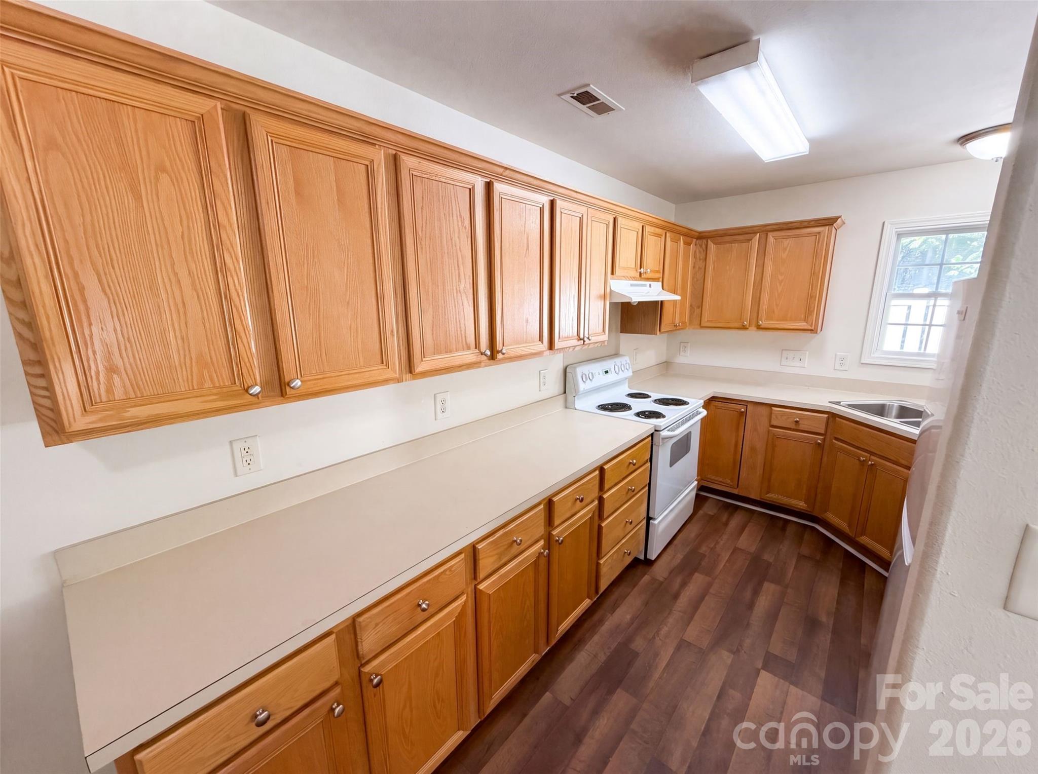 9514 Littleleaf Drive — Charlotte