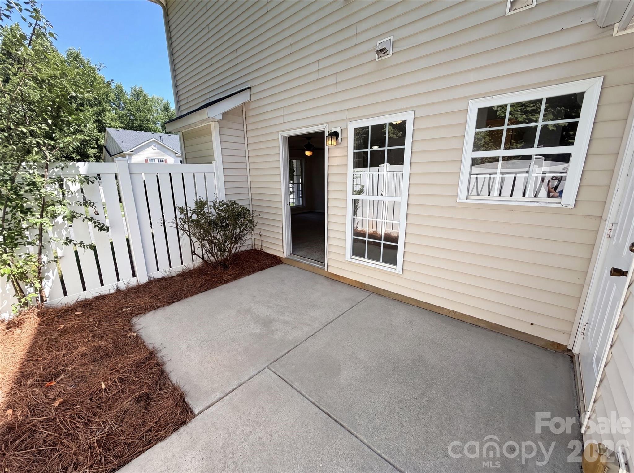9514 Littleleaf Drive — Charlotte