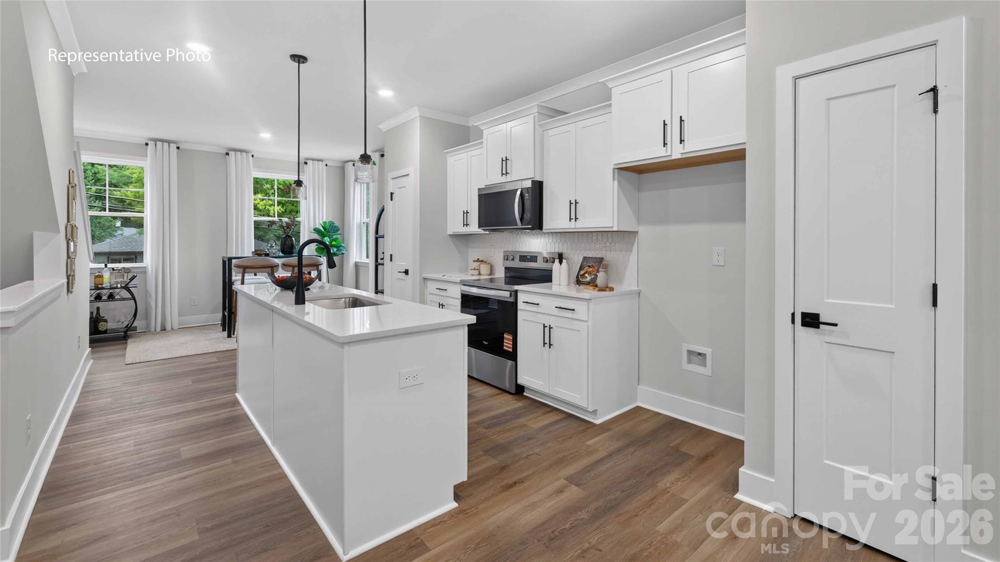 513 Annagh Drive — Charlotte