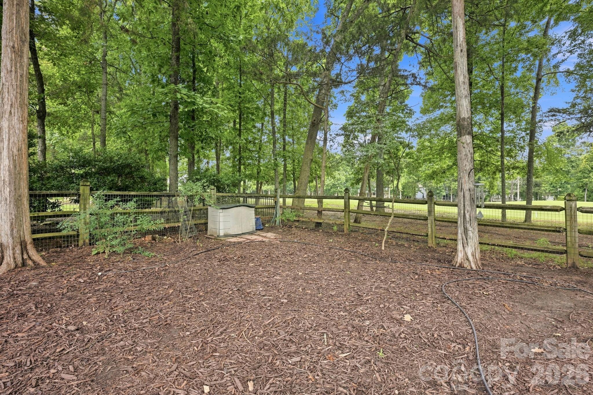 4620 Fairvista Drive — Charlotte
