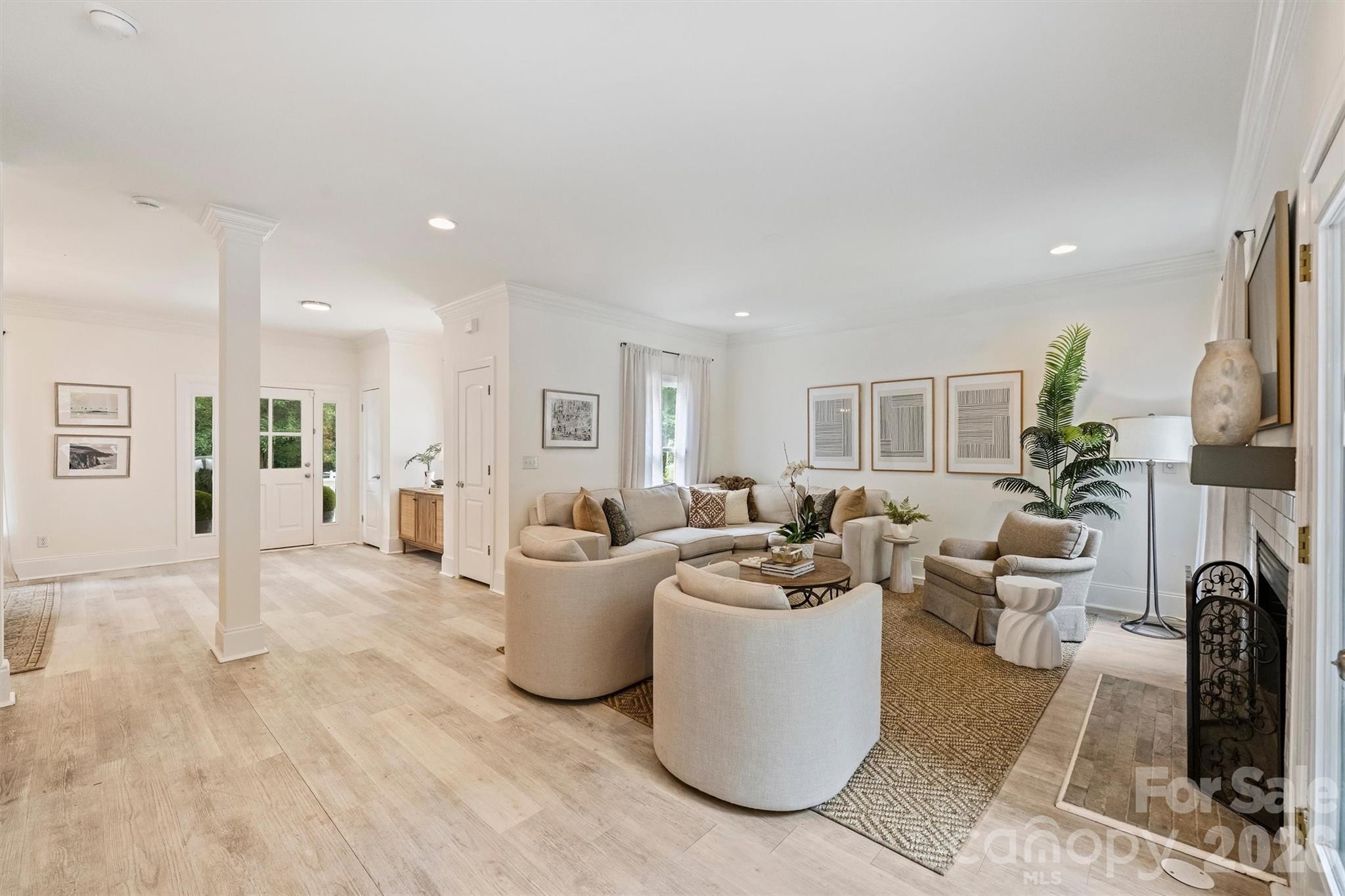 1328 Ivey Drive — Charlotte