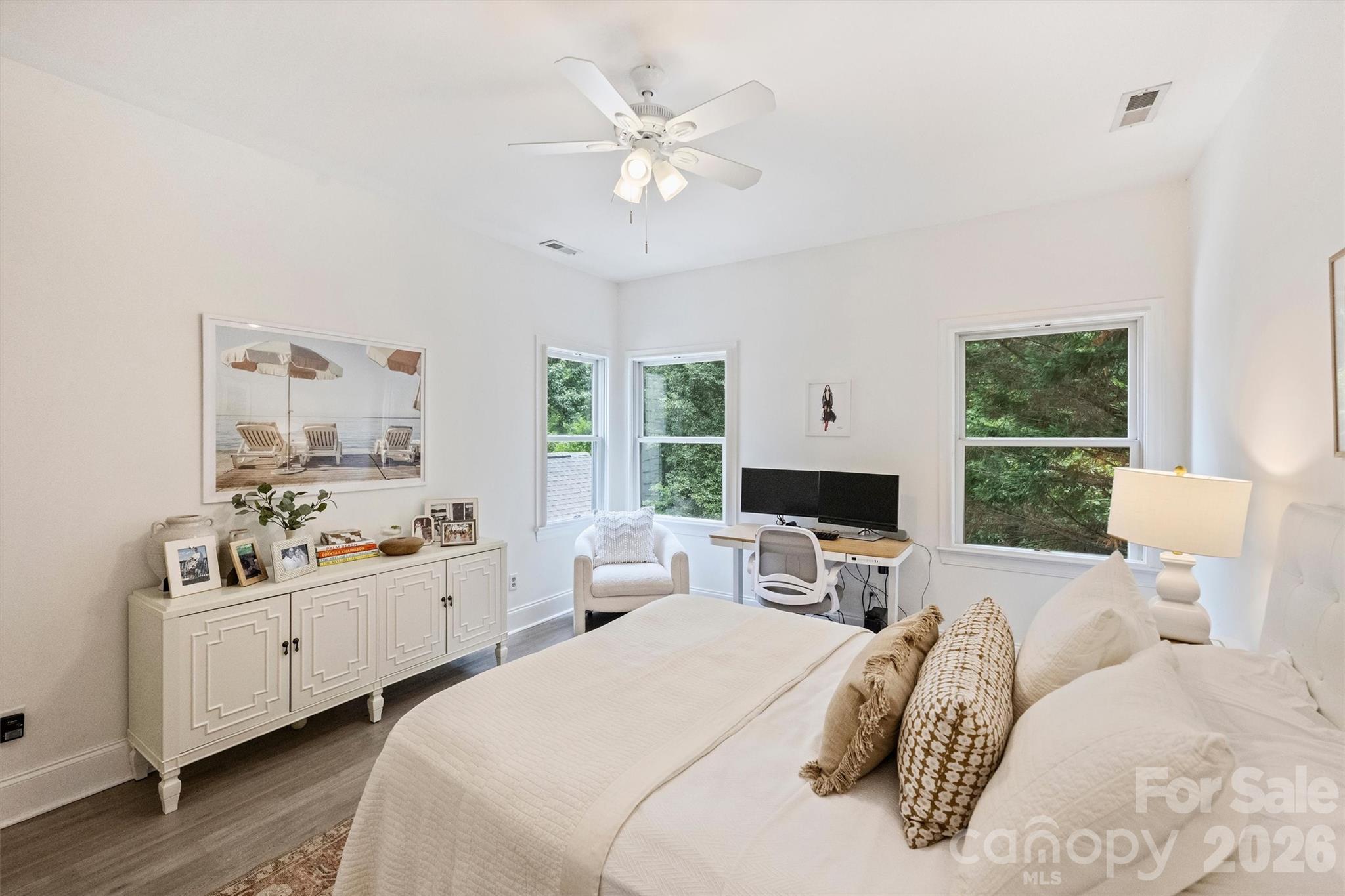 1328 Ivey Drive — Charlotte