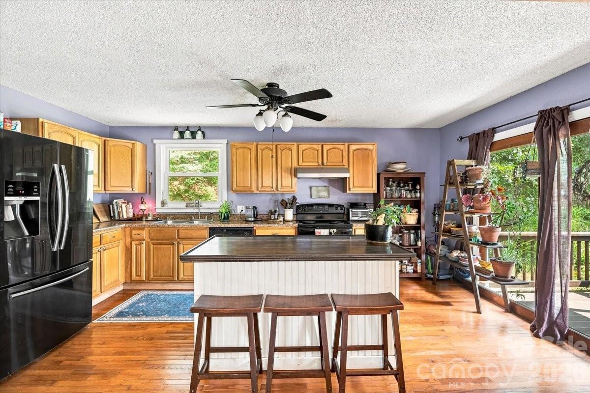 149 Charlie Mac Drive — Burnsville