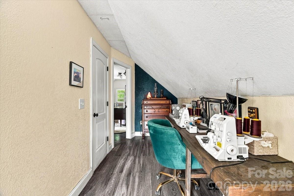 149 Charlie Mac Drive — Burnsville
