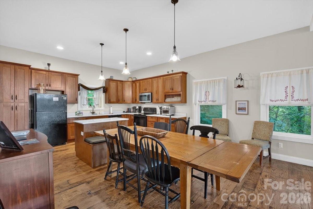199 Atkins Loop — Lake Junaluska
