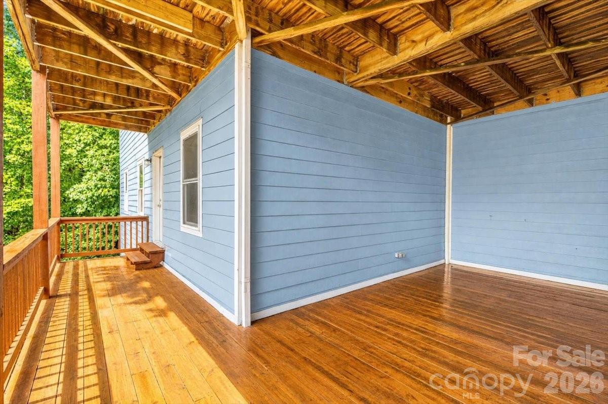 199 Atkins Loop — Lake Junaluska
