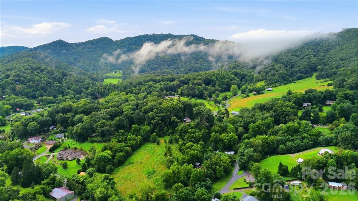 199 Atkins Loop — Lake Junaluska