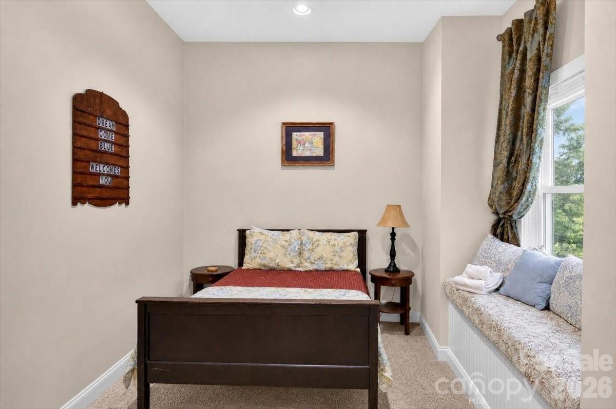 199 Atkins Loop — Lake Junaluska
