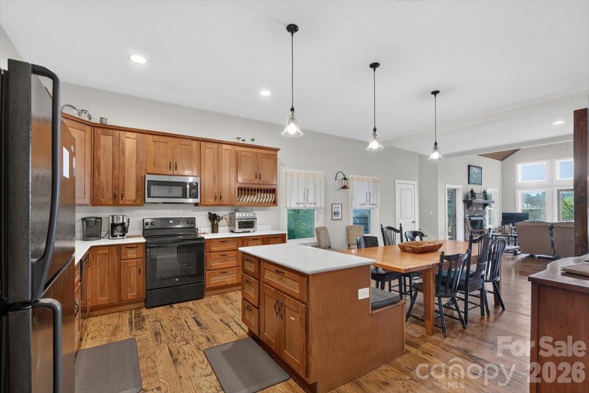 199 Atkins Loop — Lake Junaluska