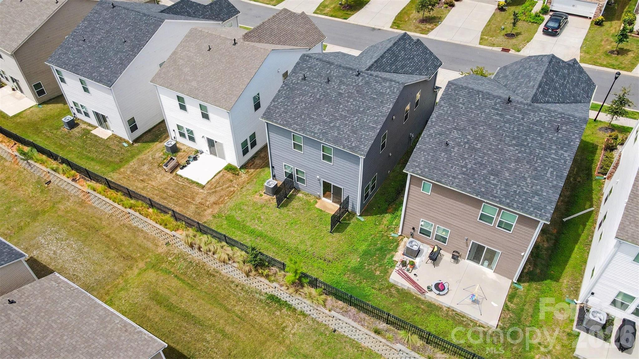 527 Palmarosa Street — Fort Mill