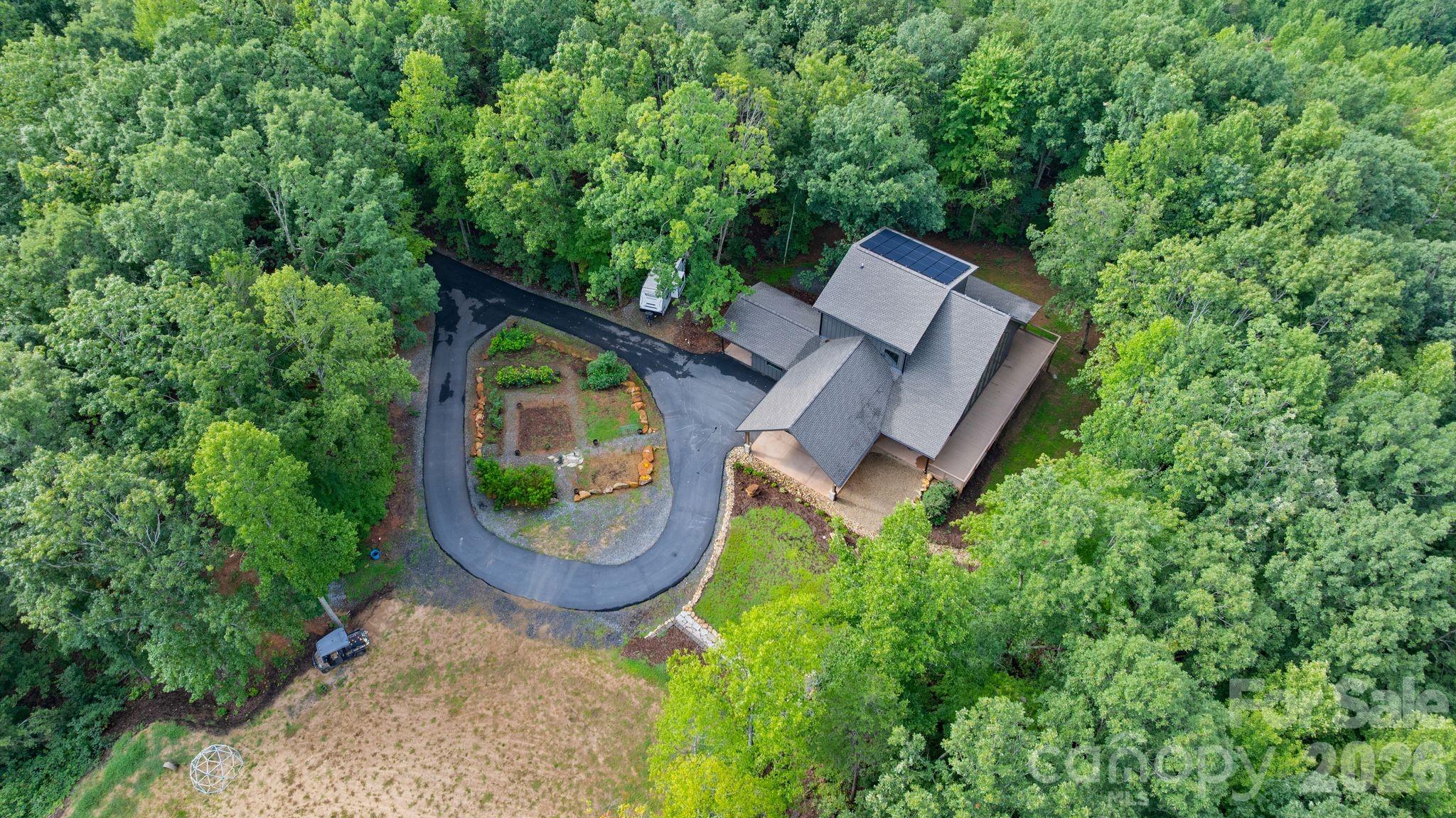 3135 Laurel Heights Drive — Morganton