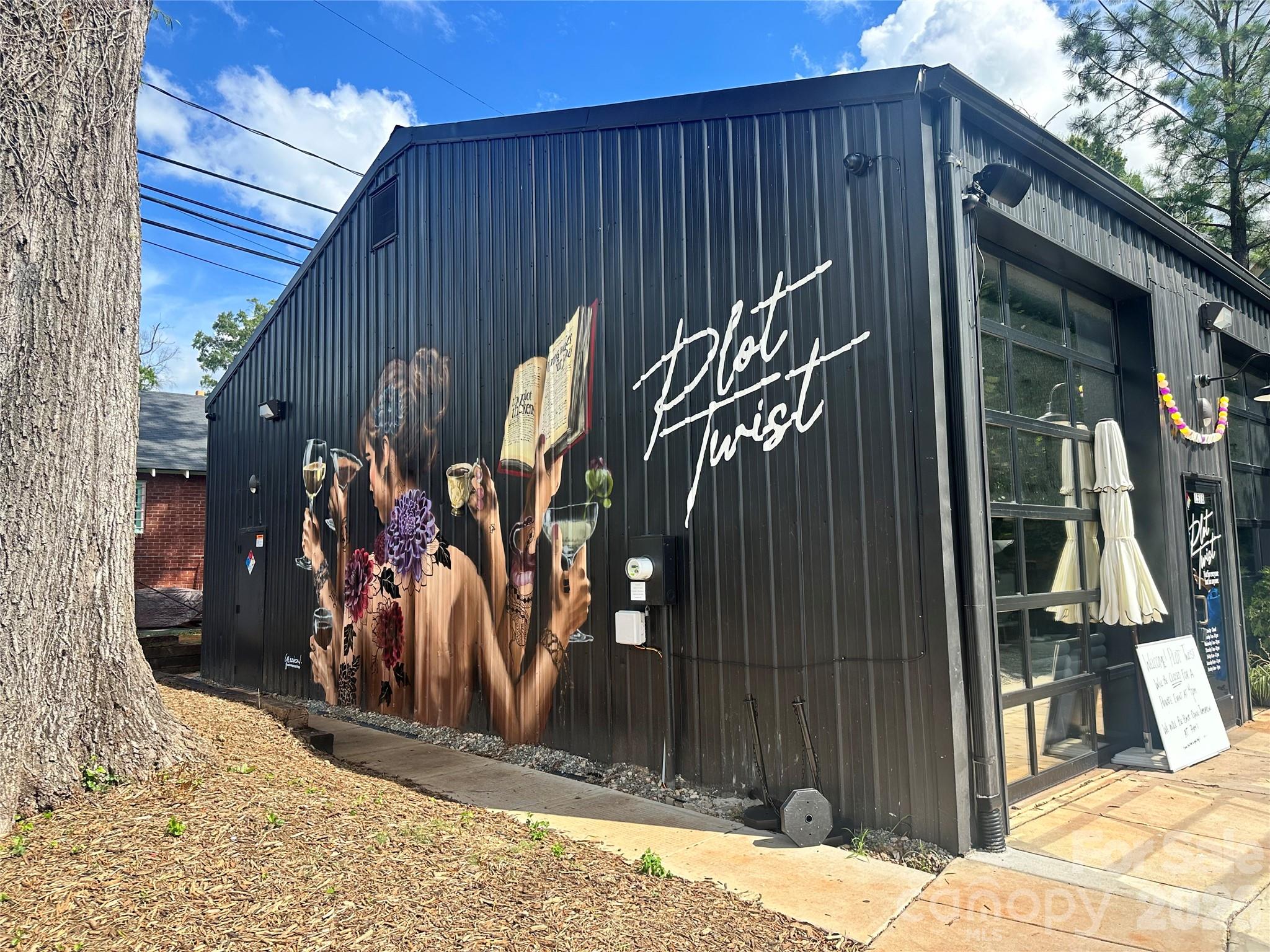 1621 Morningside Drive — Charlotte