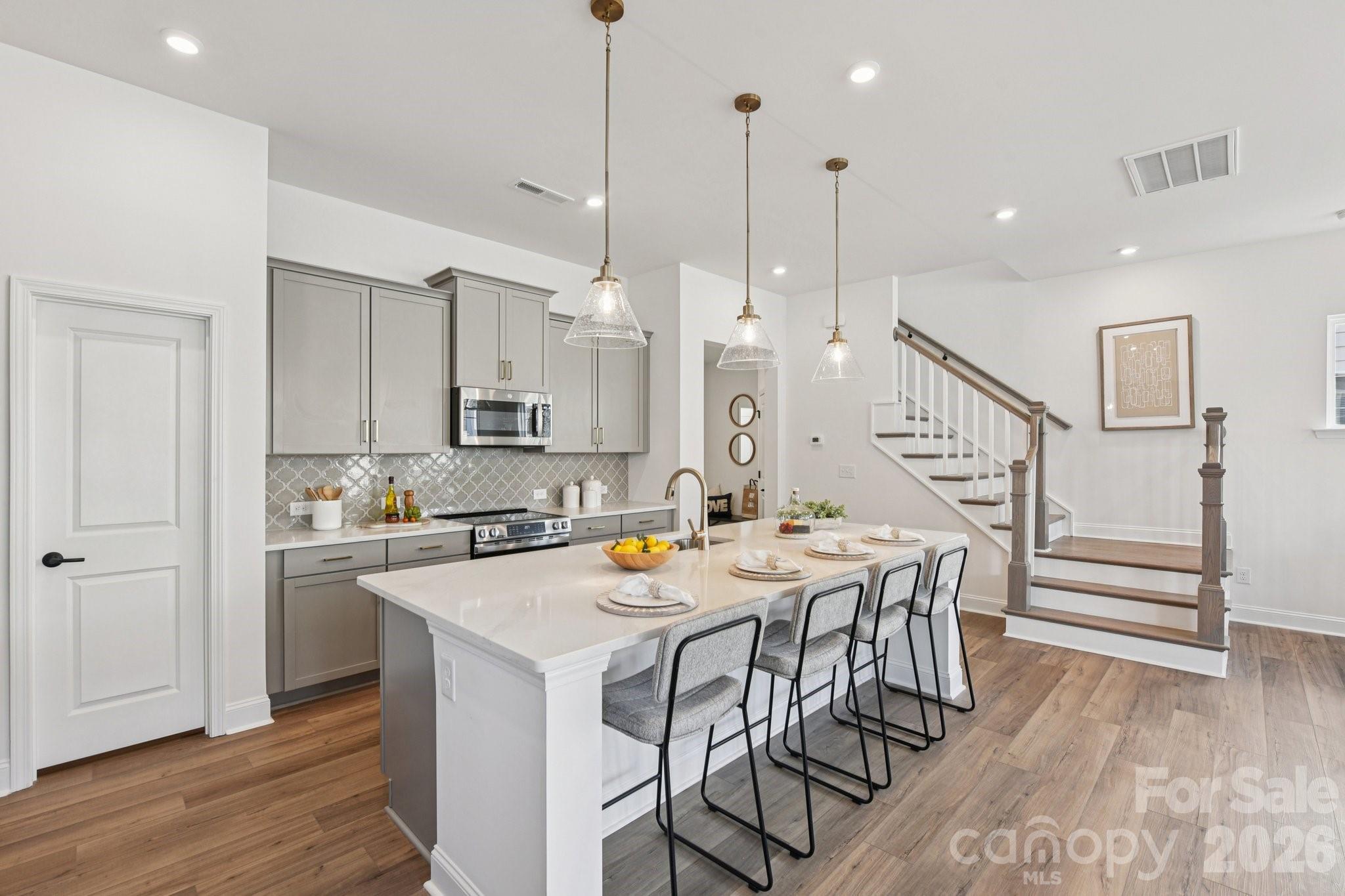 7422 Westrow Avenue — Charlotte