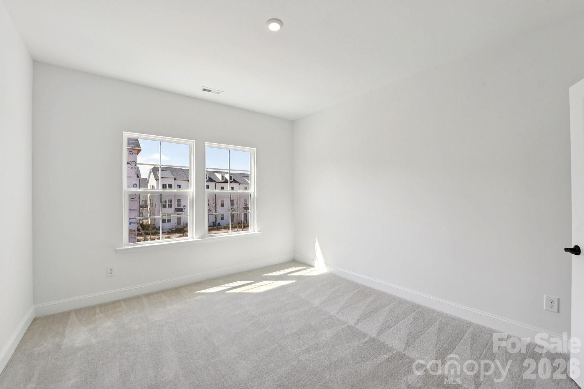 7422 Westrow Avenue — Charlotte