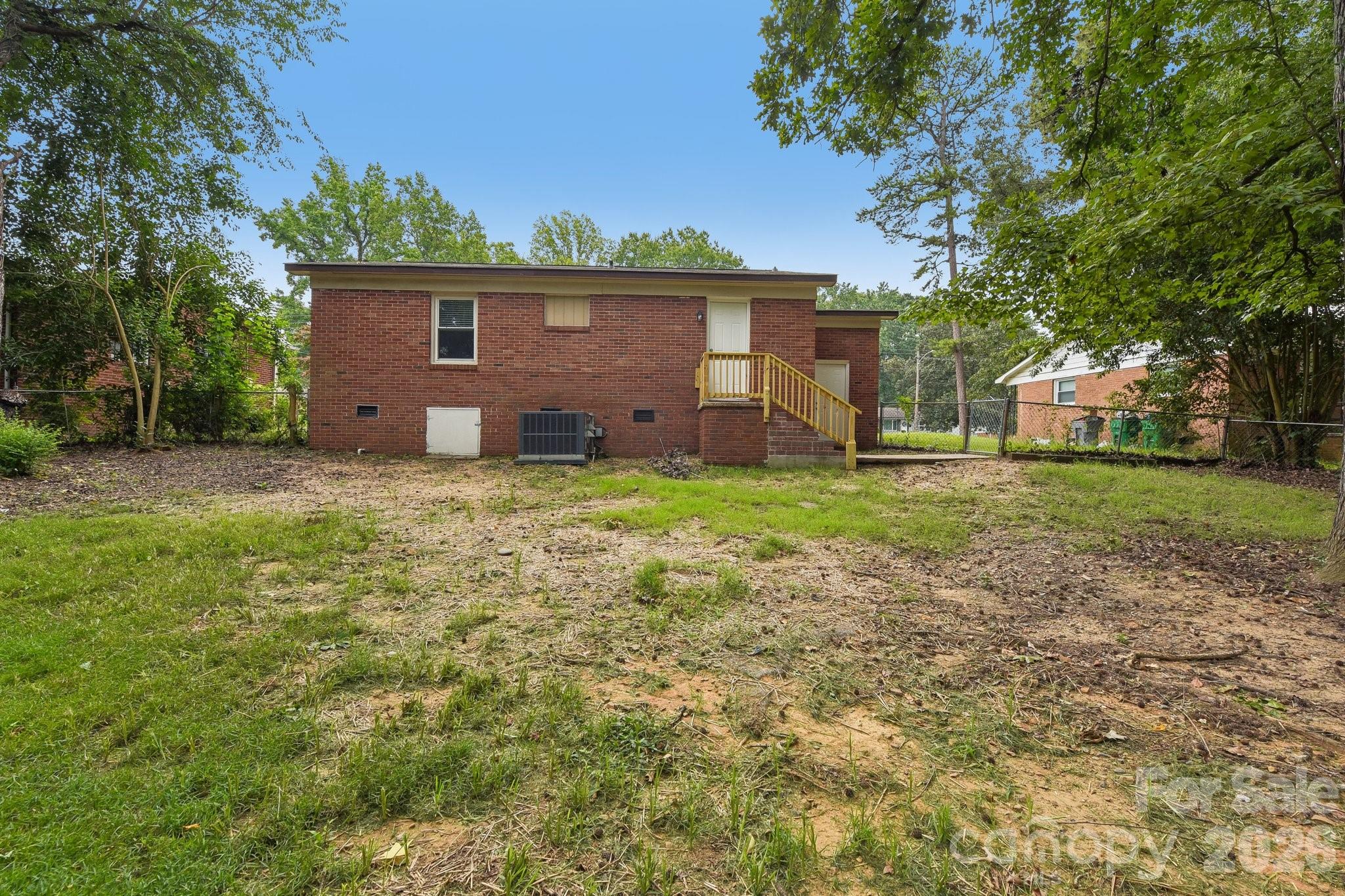 3624 Sargeant Drive — Charlotte