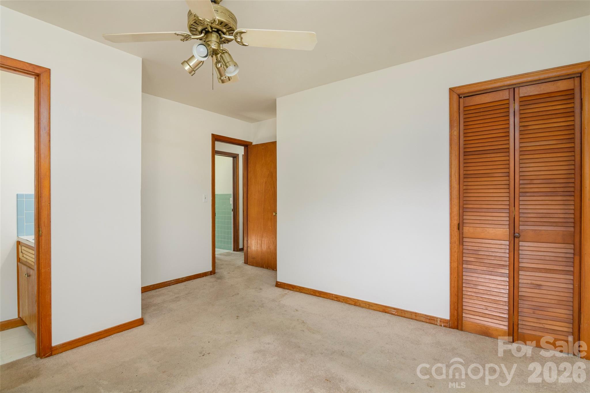 32 Kathy Drive — Waynesville