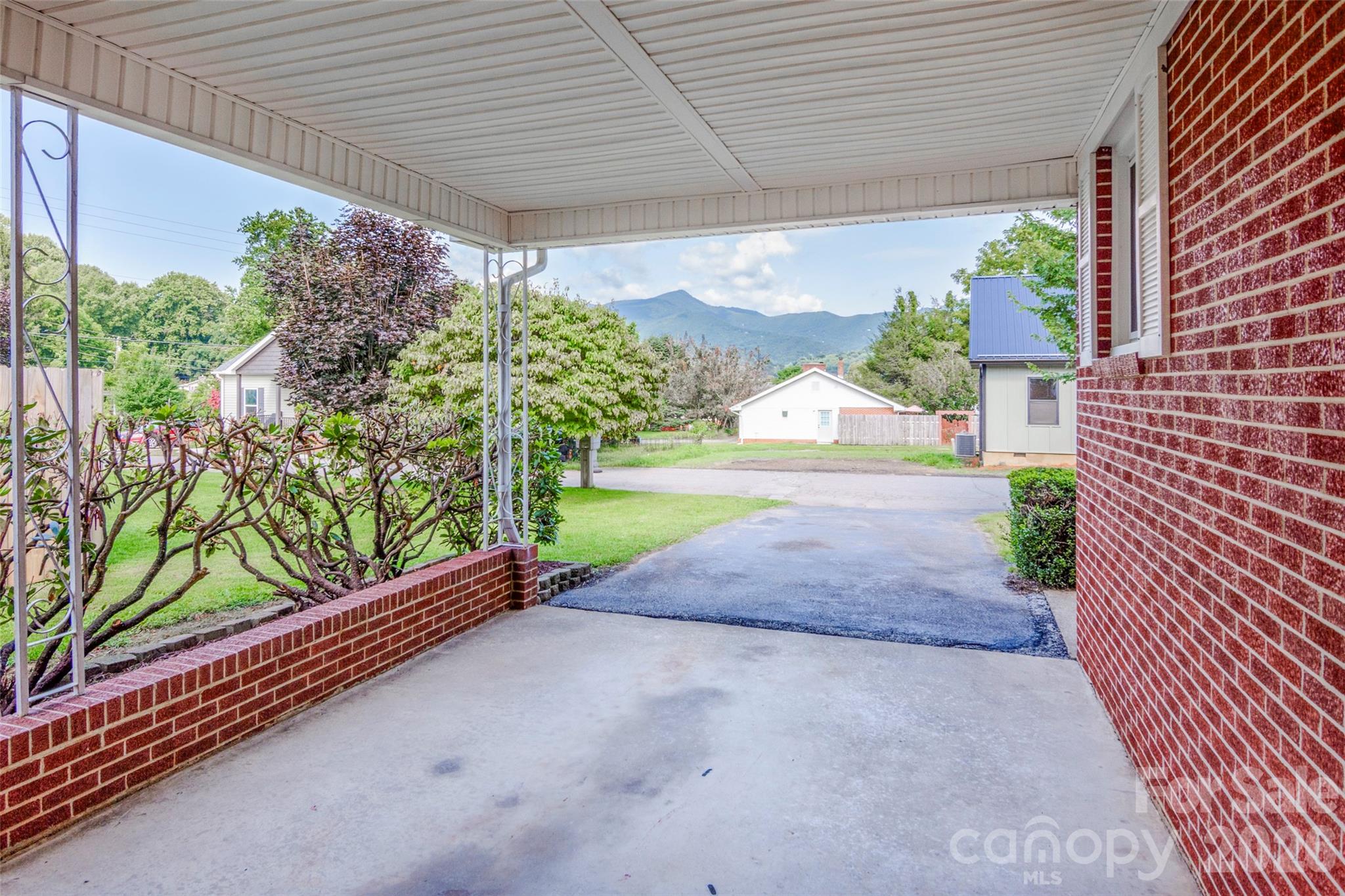 32 Kathy Drive — Waynesville