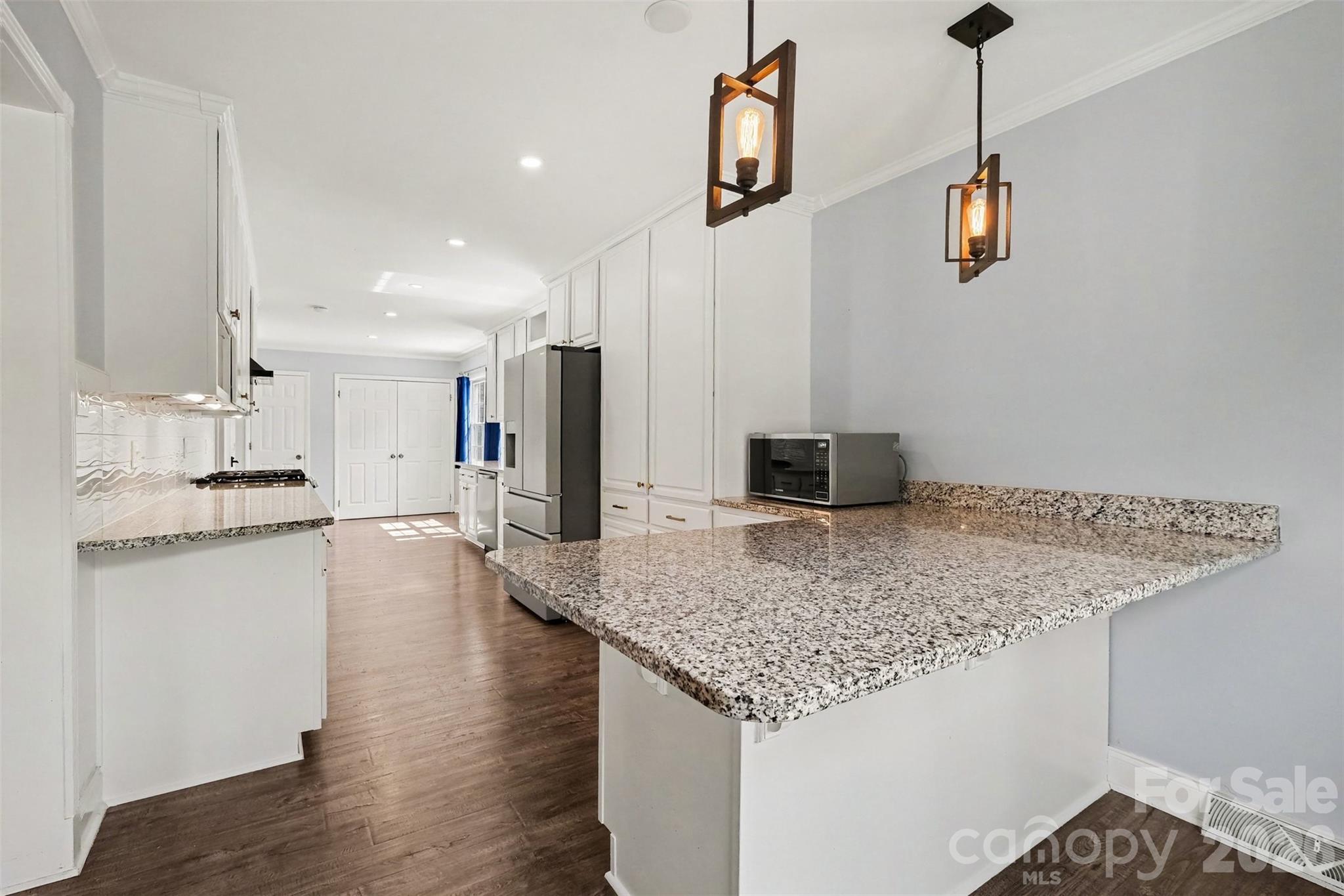 5734 Faulconbridge Road — Charlotte