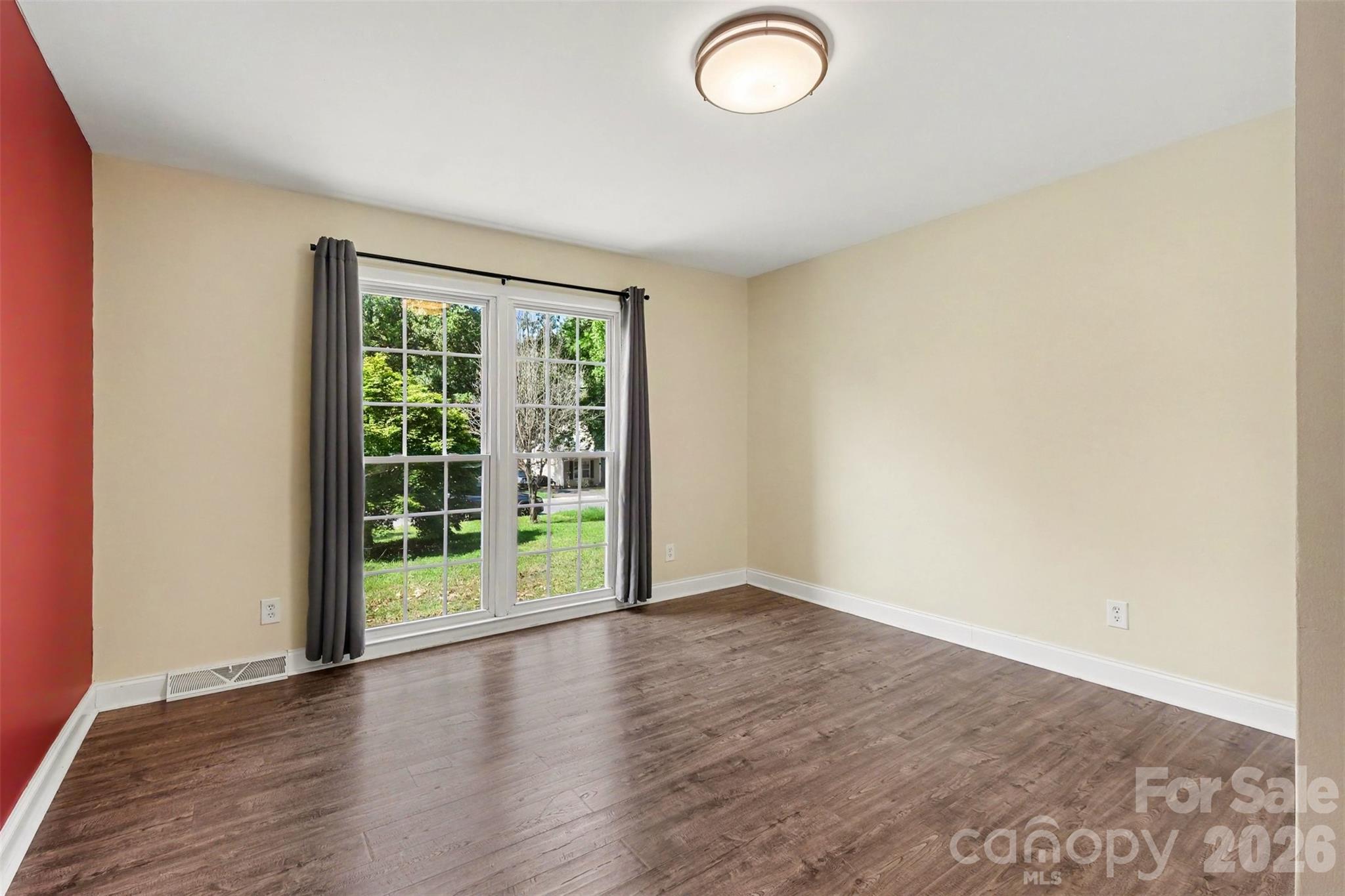 5734 Faulconbridge Road — Charlotte