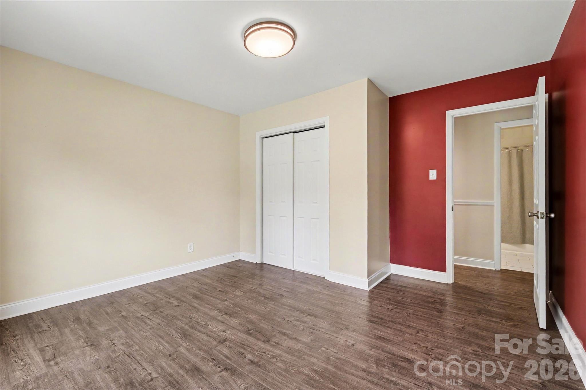 5734 Faulconbridge Road — Charlotte