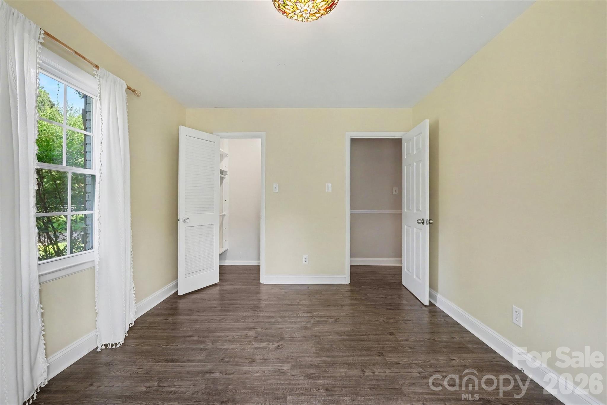 5734 Faulconbridge Road — Charlotte