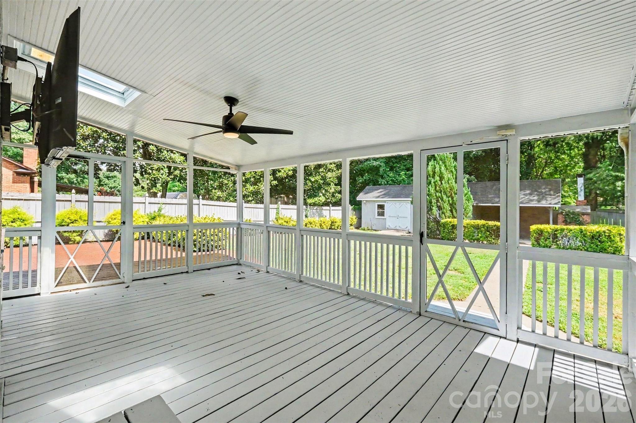 5734 Faulconbridge Road — Charlotte