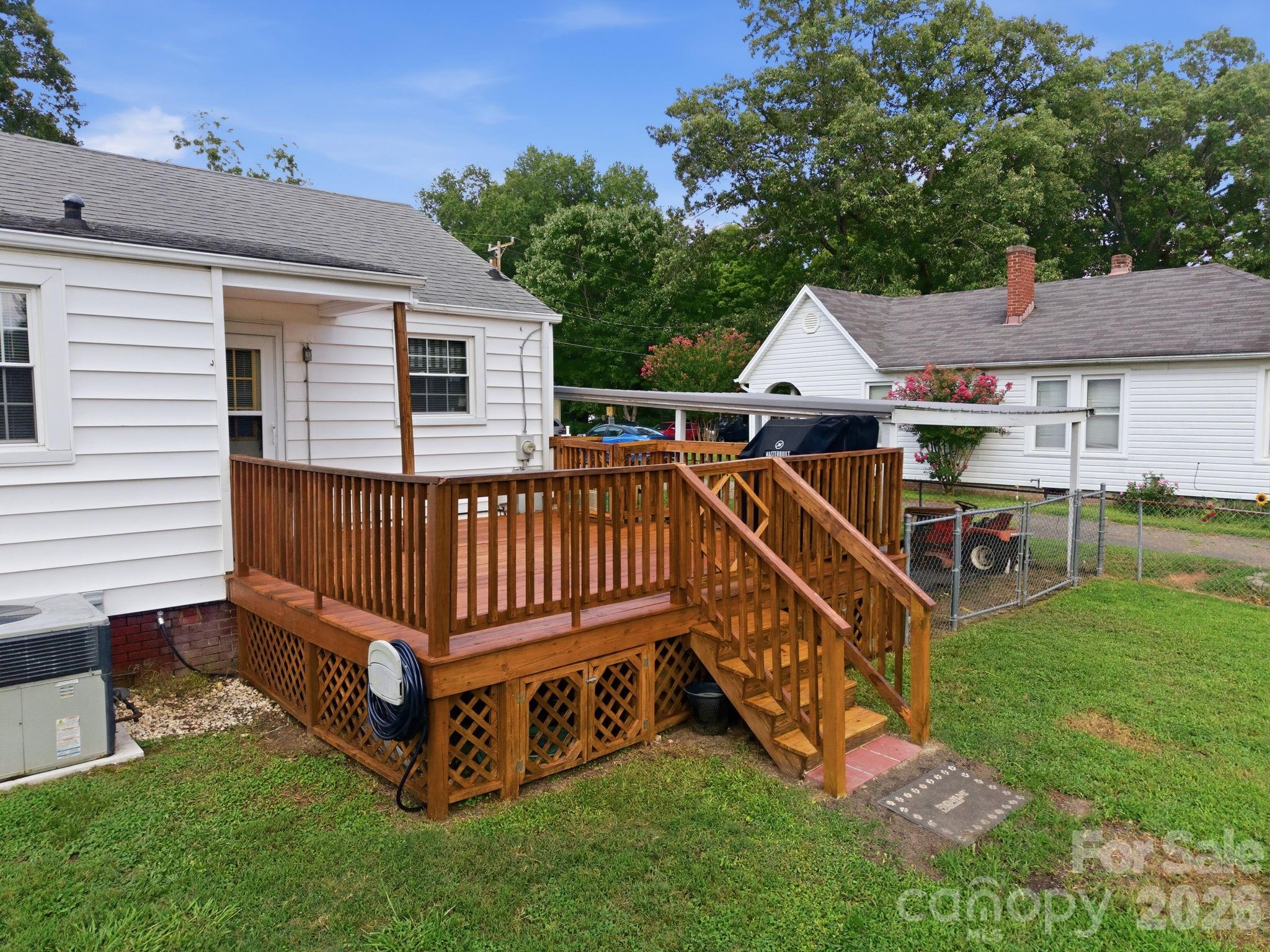 2102 Englewood Street — Kannapolis