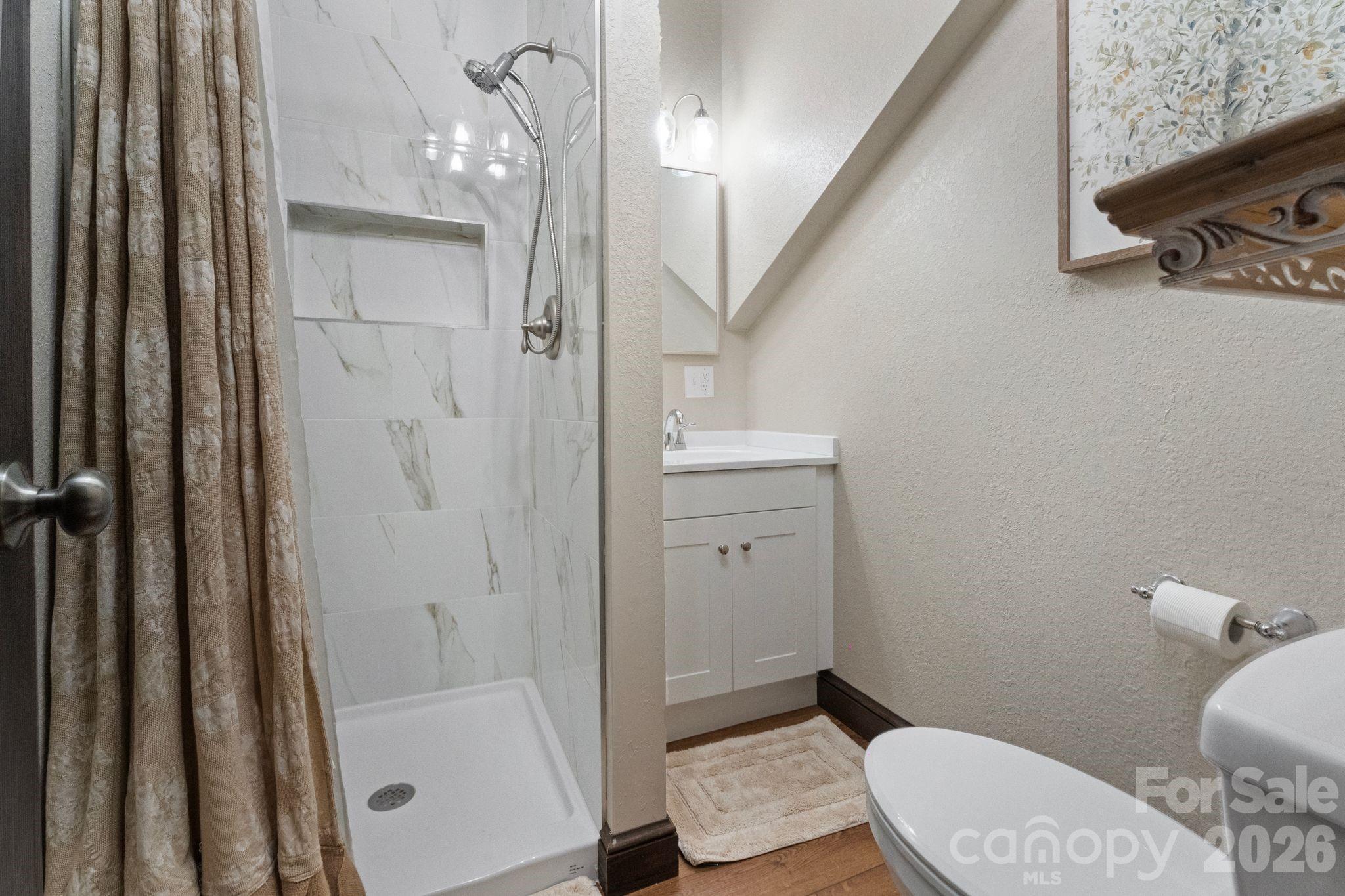 1754 Lake Tahoma Road — Marion