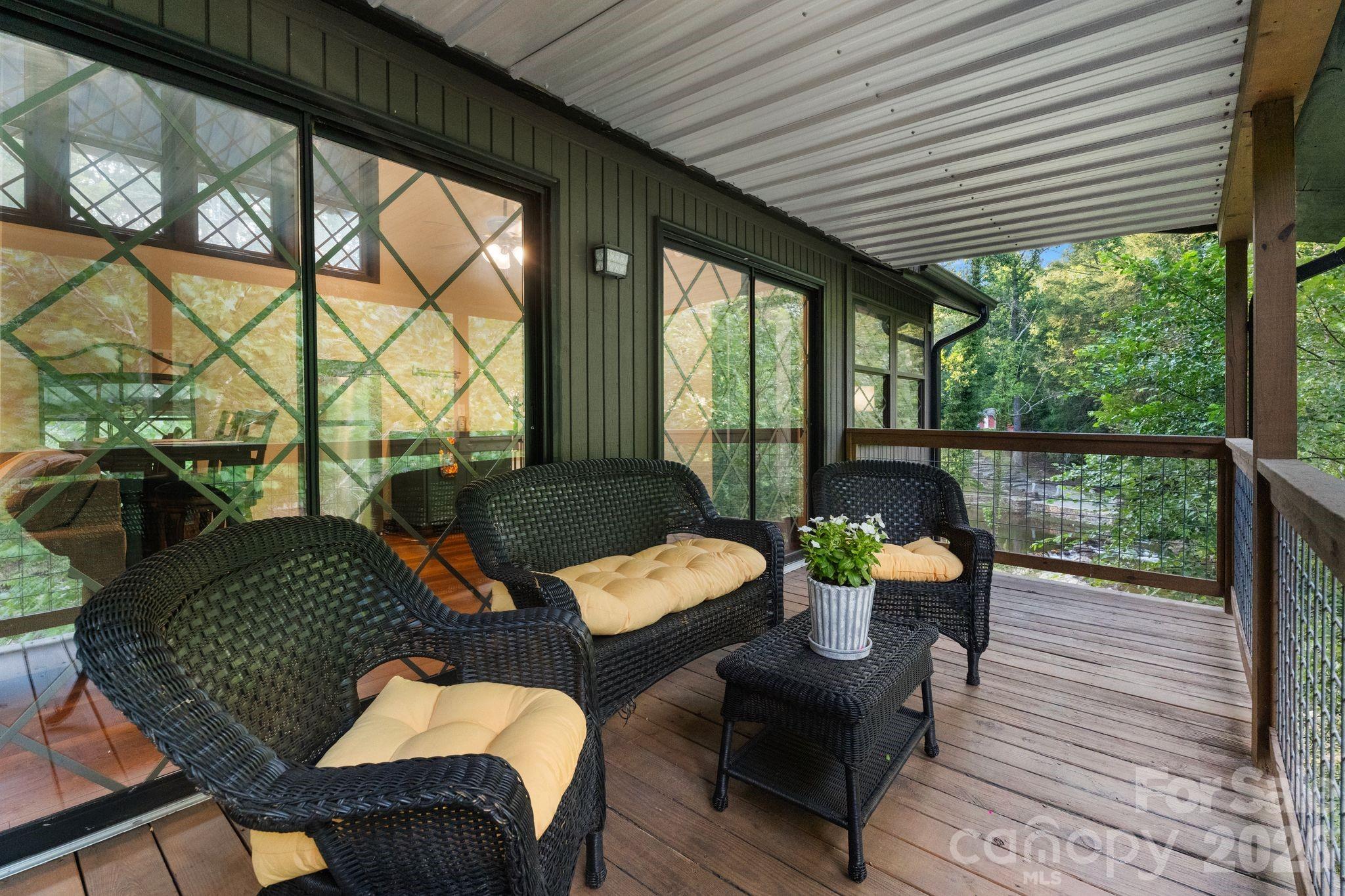 1754 Lake Tahoma Road — Marion