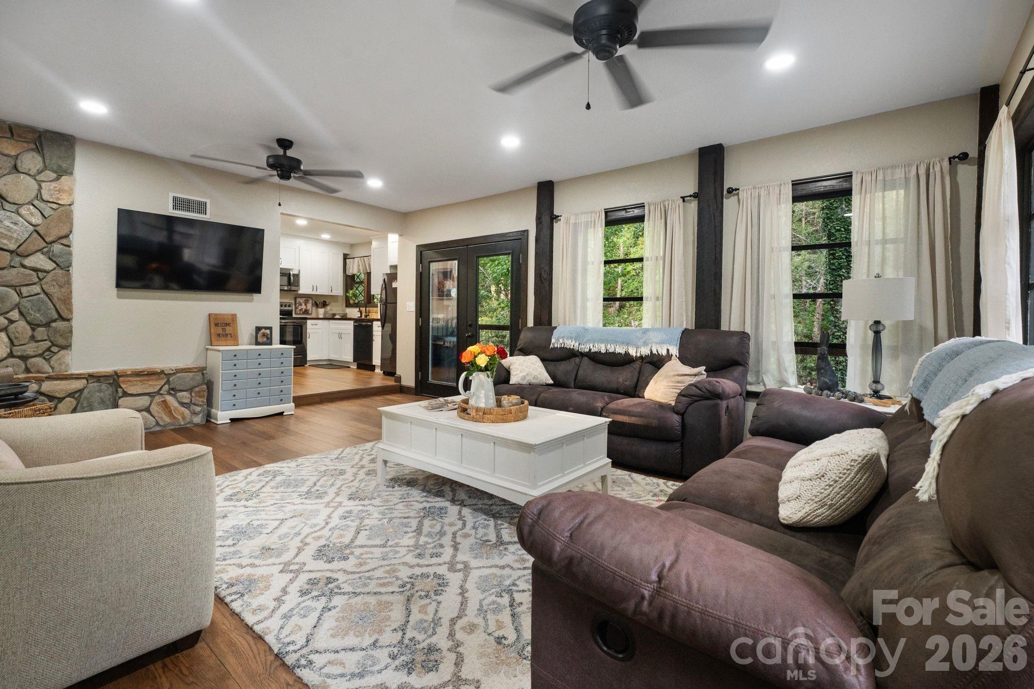 1754 Lake Tahoma Road — Marion