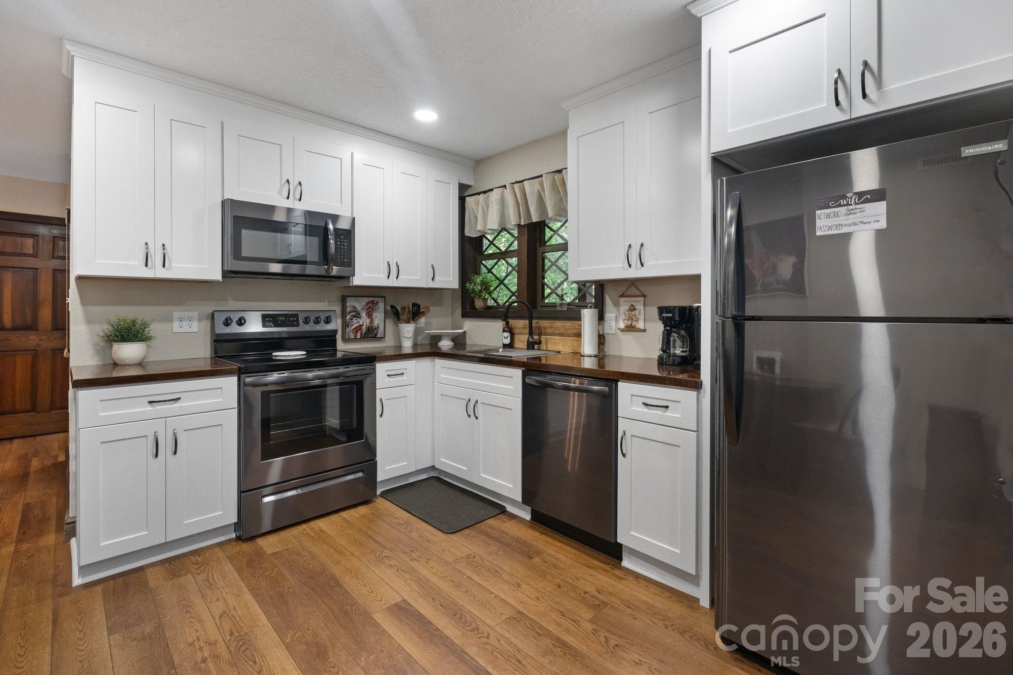 1754 Lake Tahoma Road — Marion