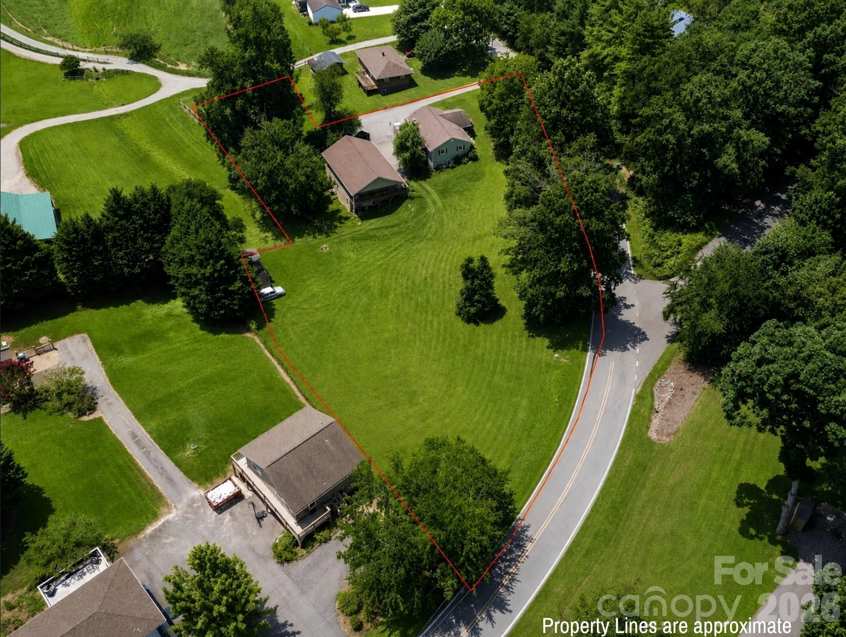 611 Pole Creasman Road — Asheville