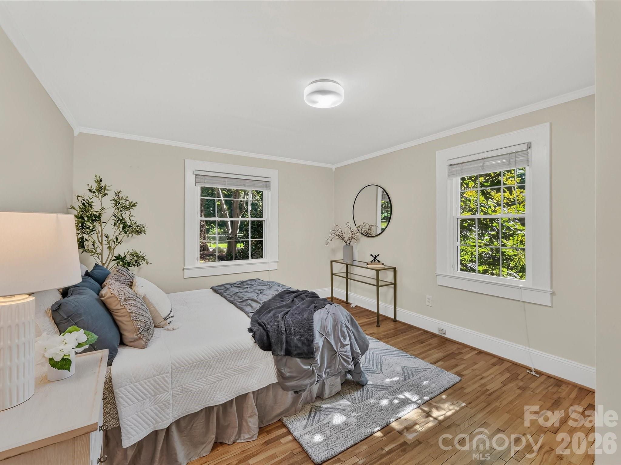 1824 Chestnut Avenue — Charlotte