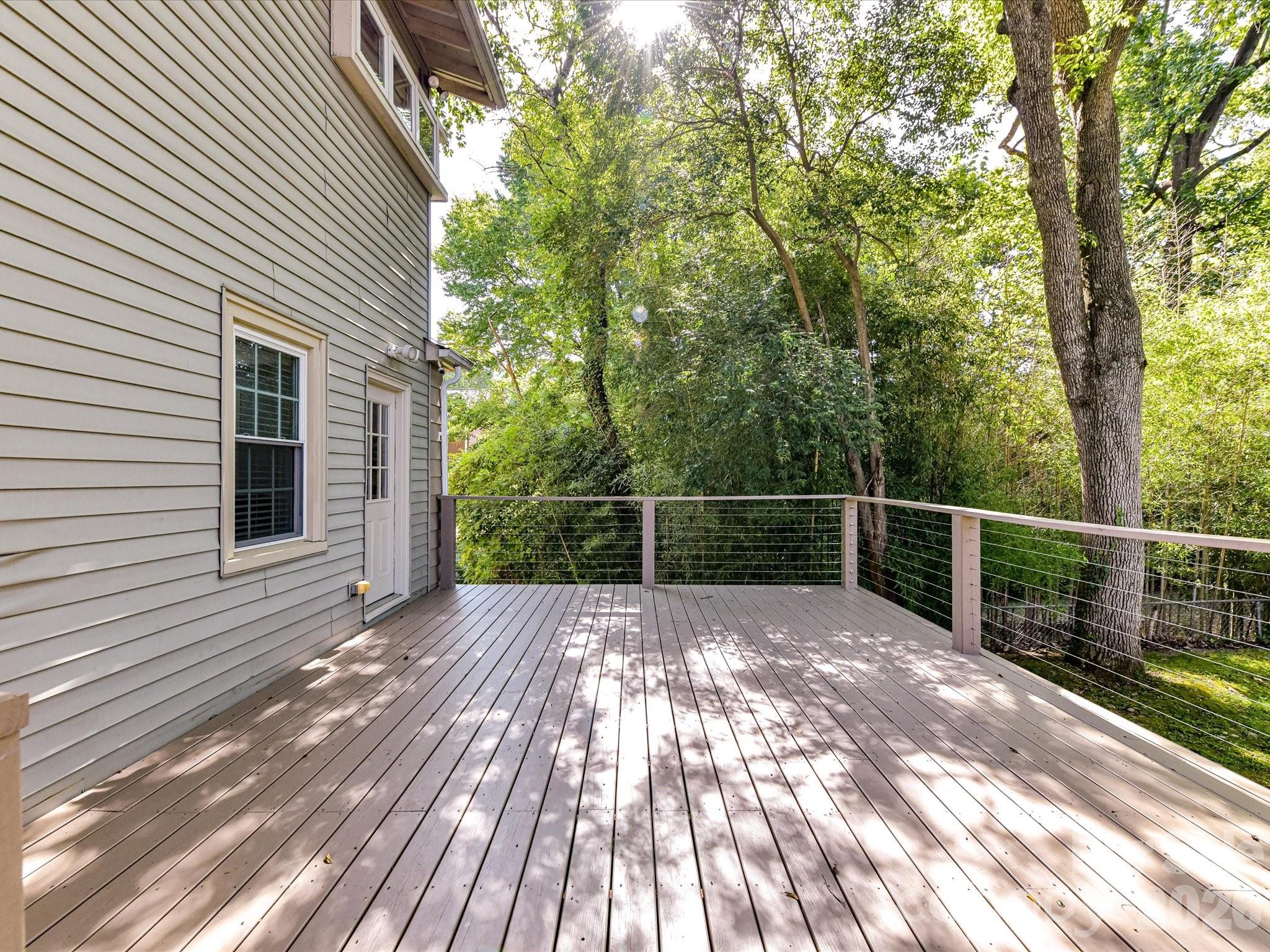 1824 Chestnut Avenue — Charlotte