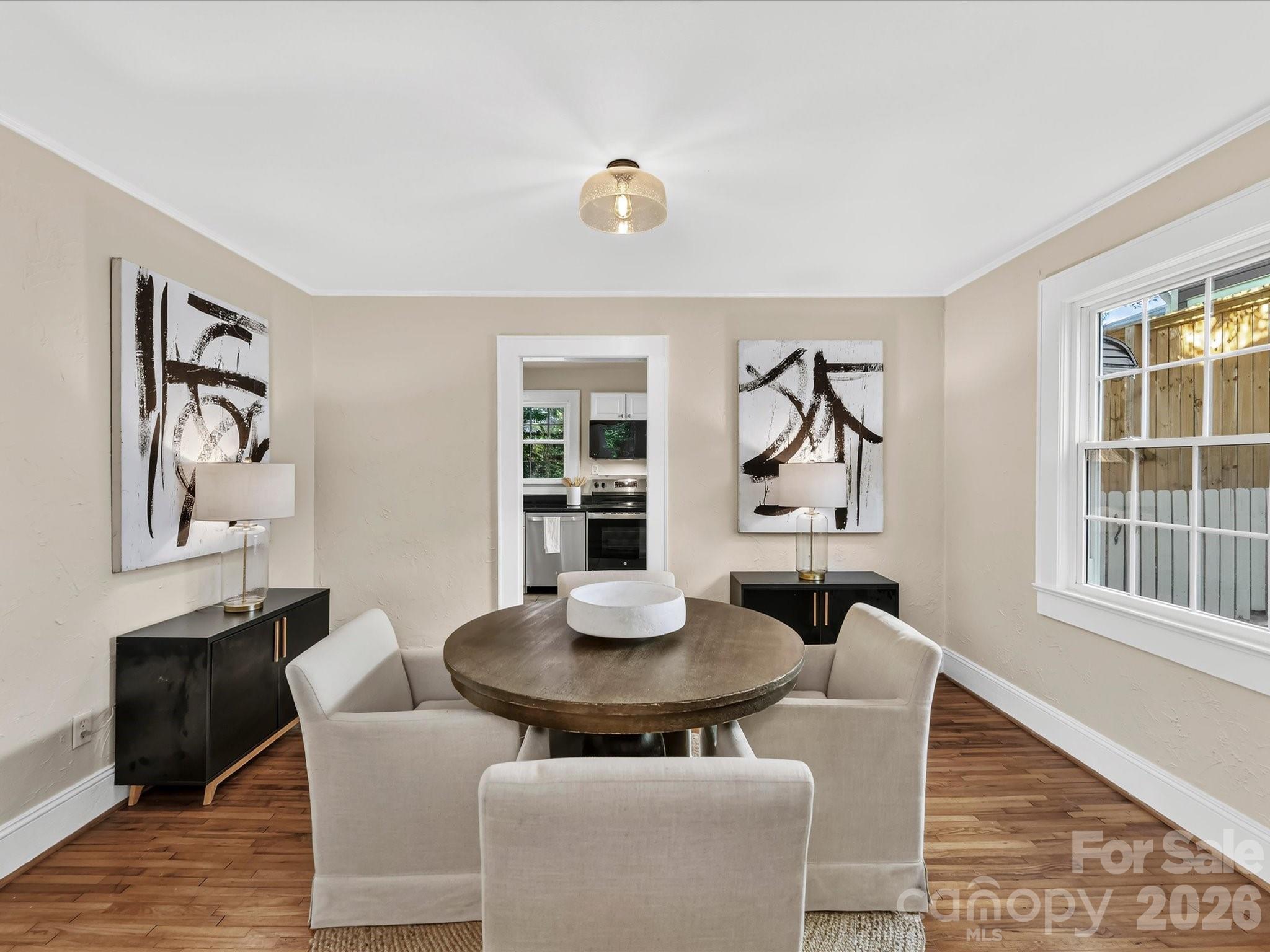 1824 Chestnut Avenue — Charlotte